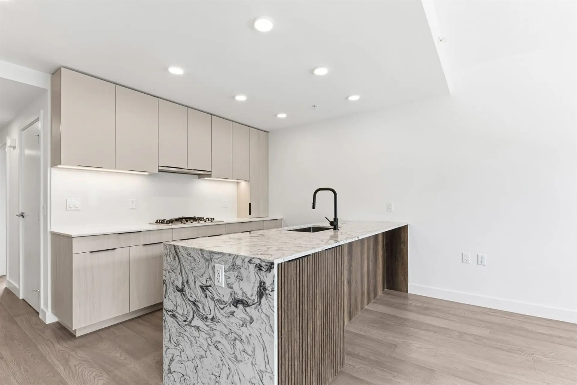 #303 3590 W 39th Avenue - Image 3