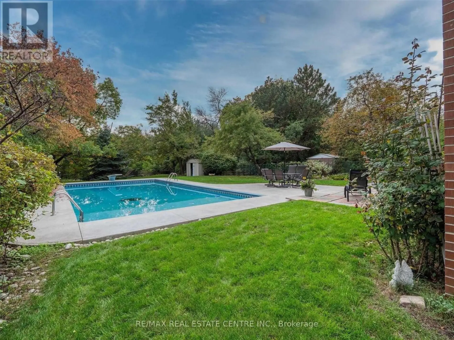 3574 GOLDEN ORCHARD DRIVE - Image 10