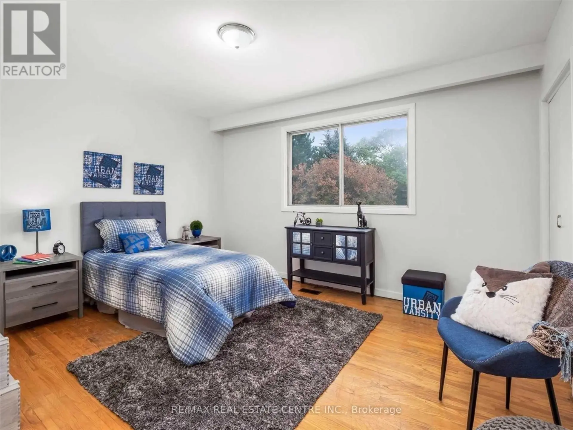 3574 GOLDEN ORCHARD DRIVE - Image 6