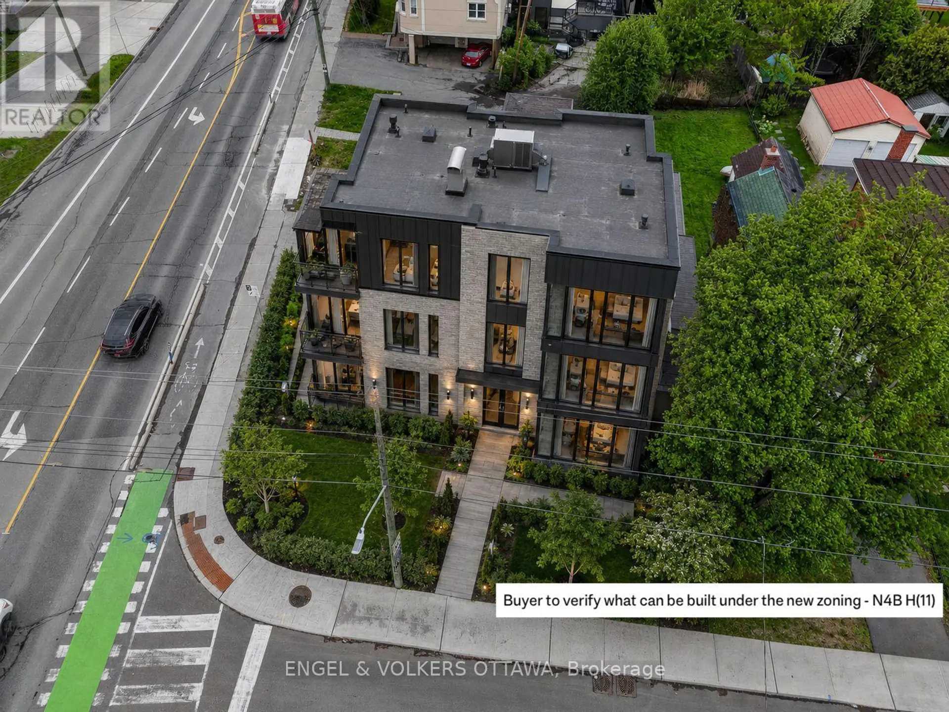 1 CAROLINE AVENUE - Image 2