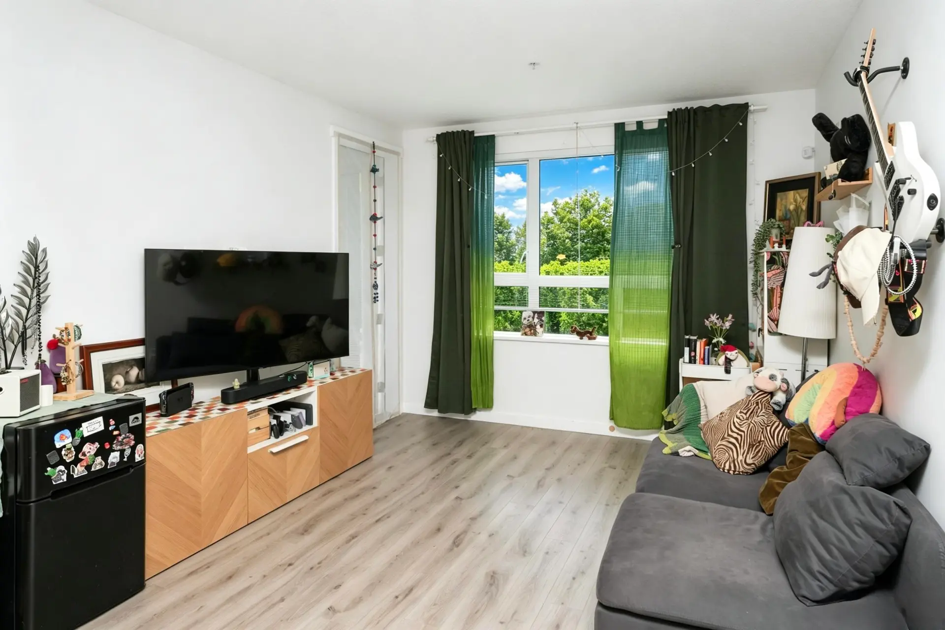 #107 9233 Odlin Road - Image 4