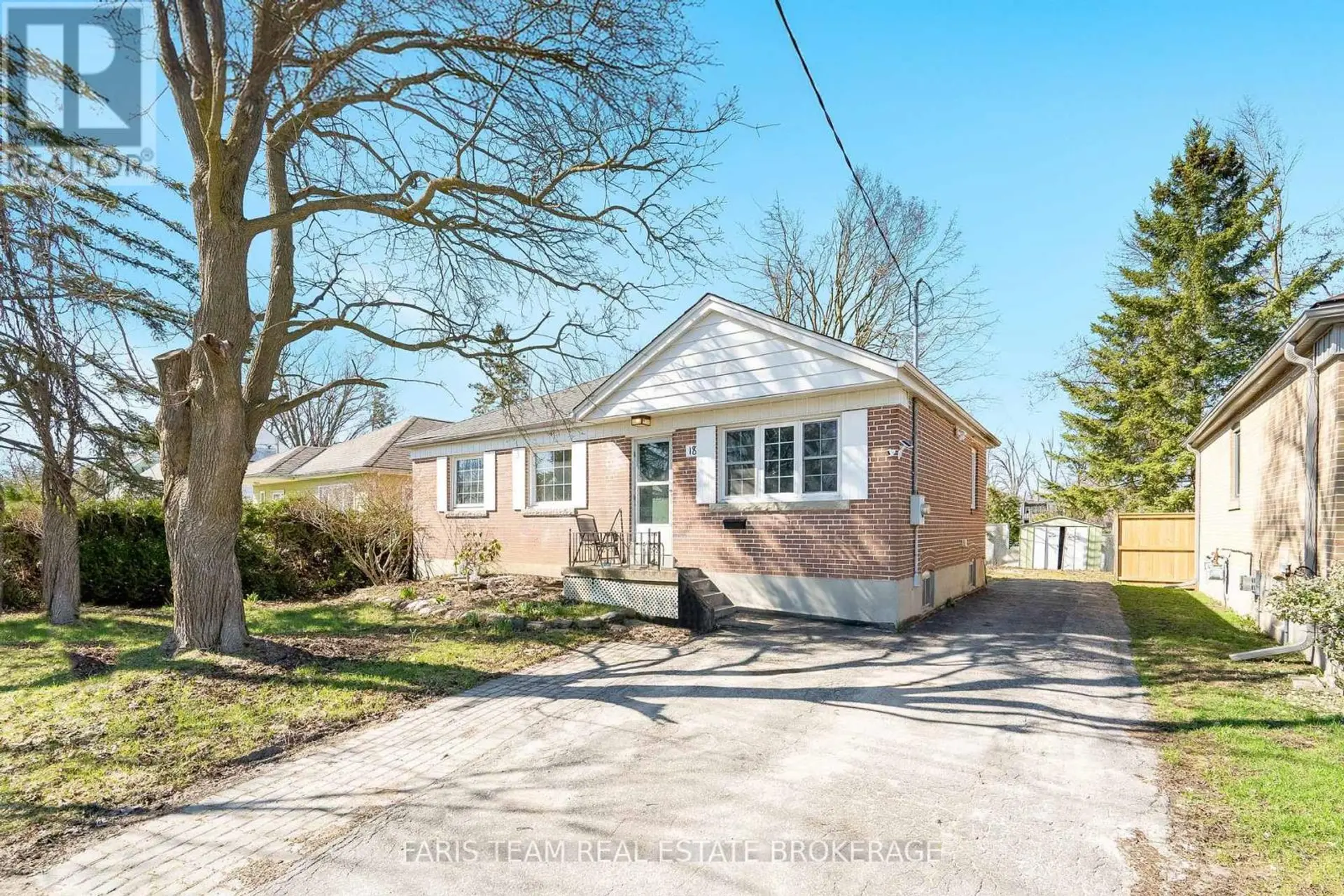 Property at 18 NEWTON STREET, Barrie, ON