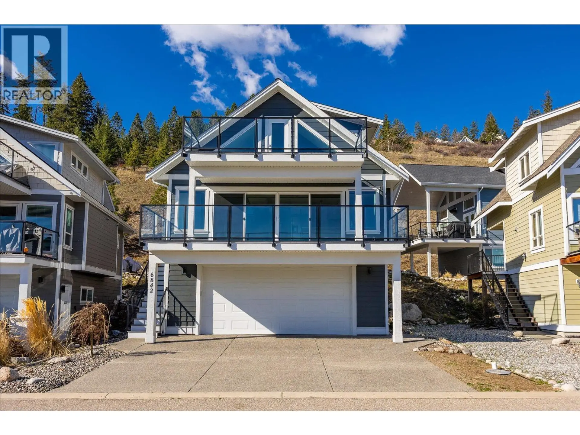 Property at 6842 Madrid Way, Kelowna, BC