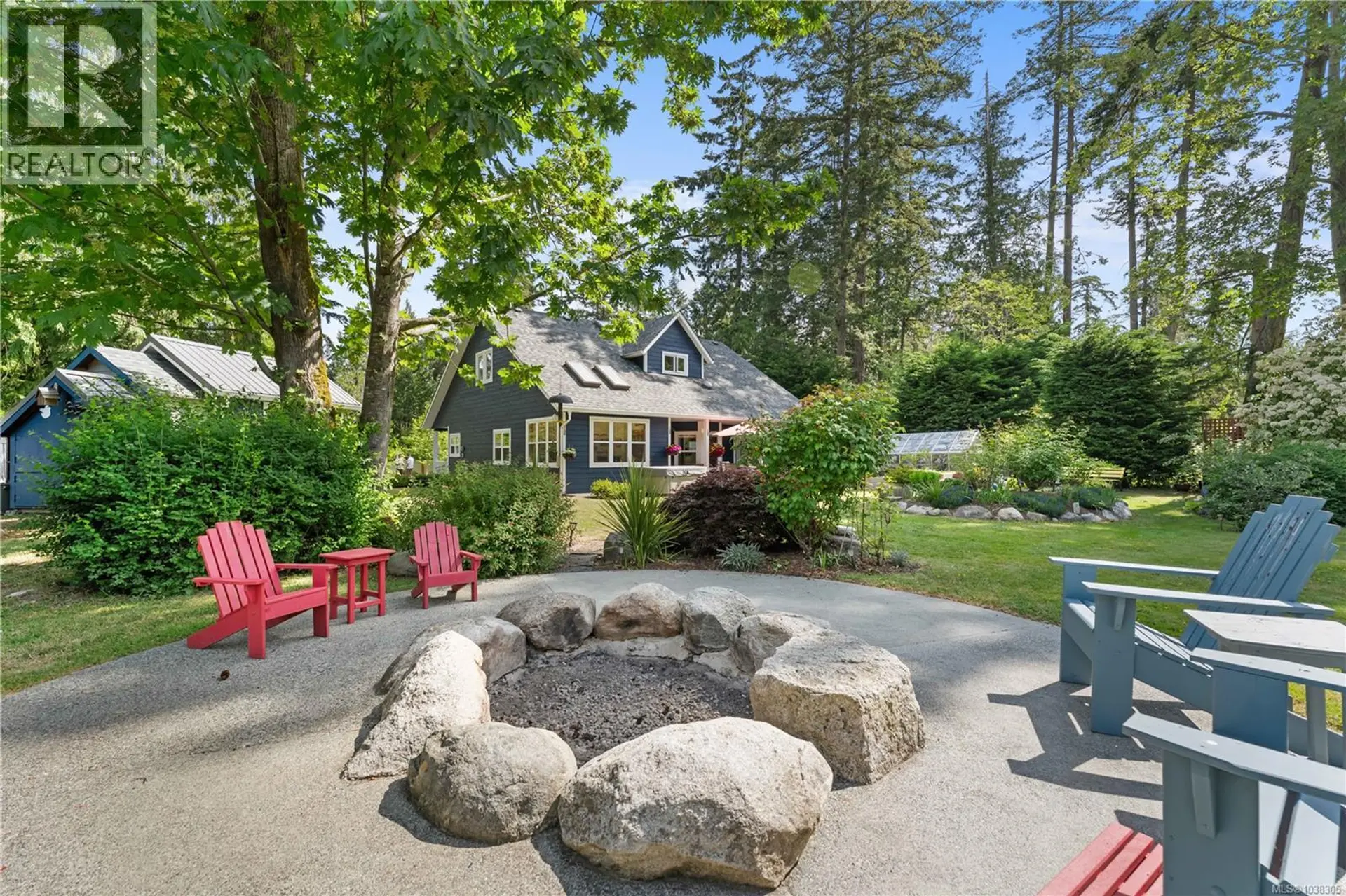 Property at 1351 Sea Lovers Lane, Gabriola Island, BC