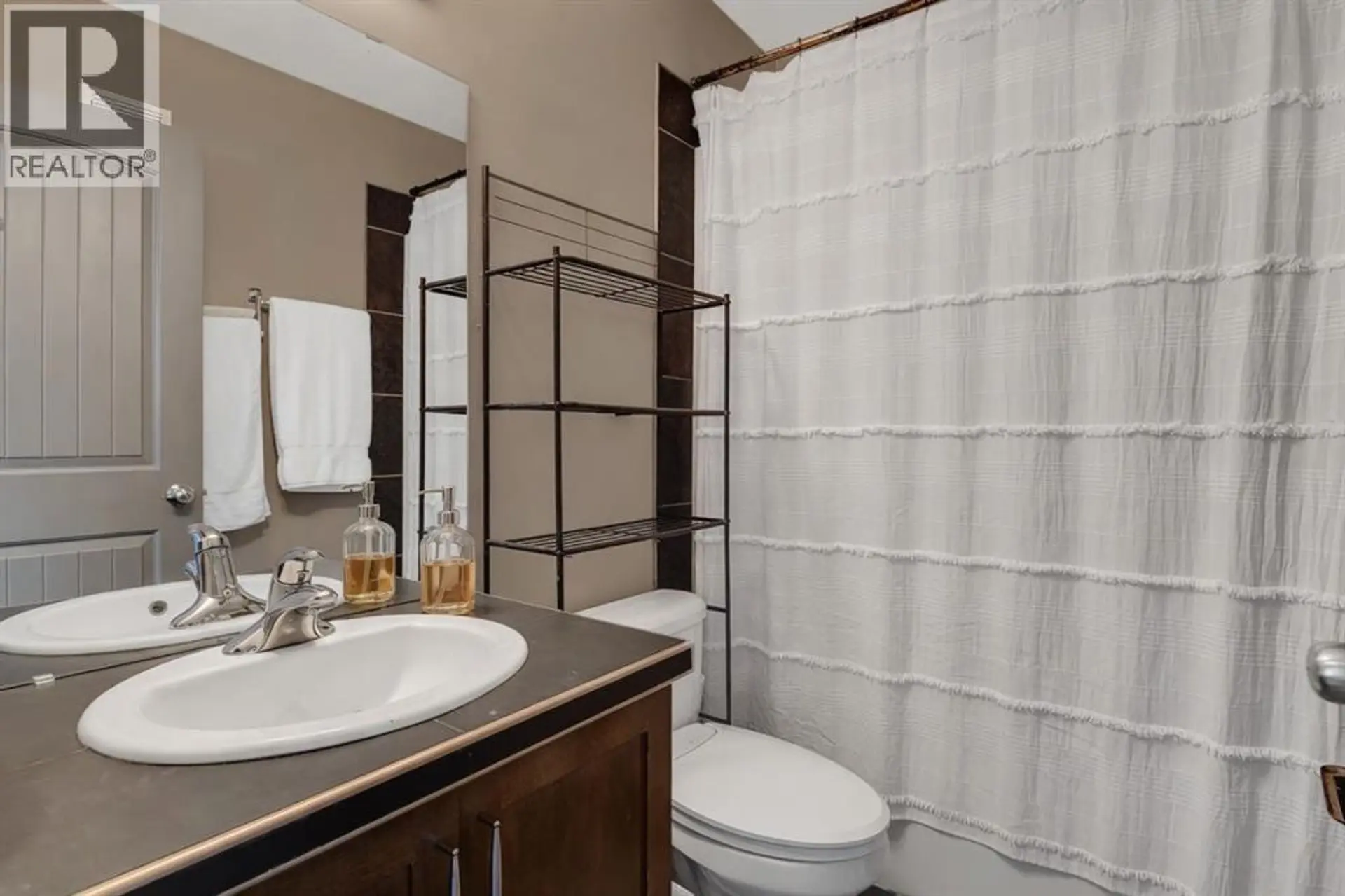 11113 66A Avenue - Image 10