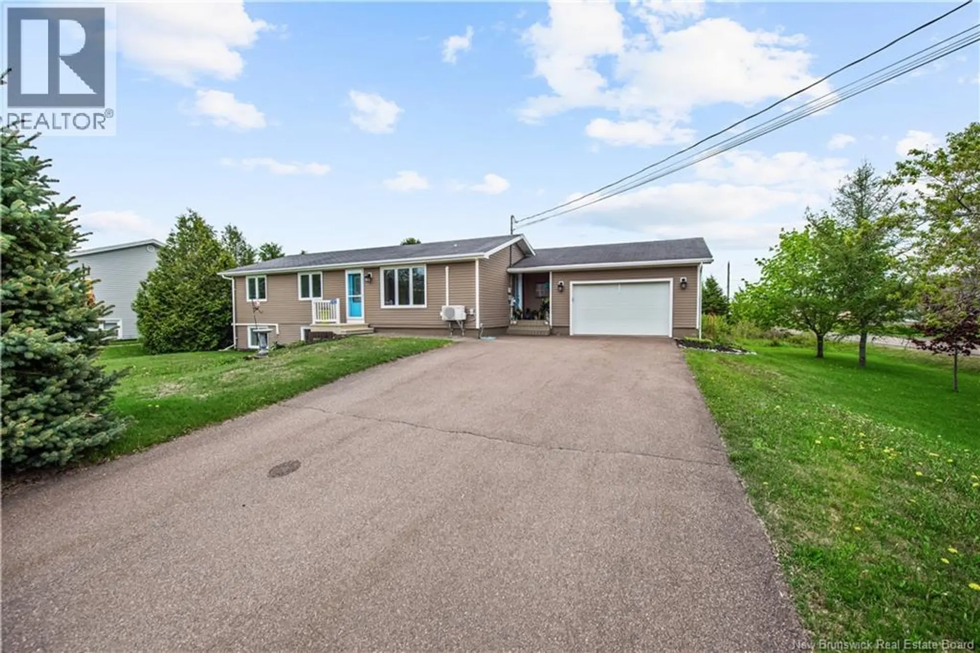Property at 282 Irving Boulevard, Bouctouche, NB