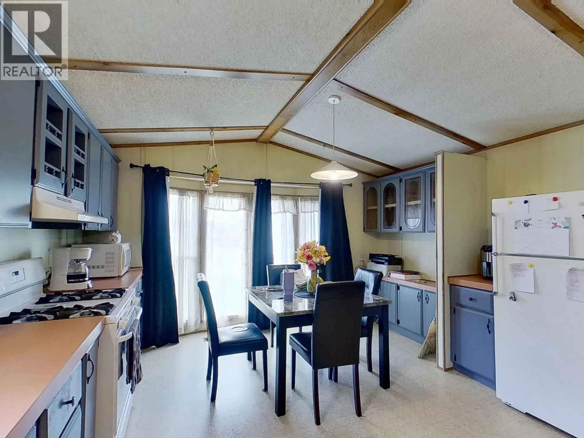 #4 950 ANDERSON DRIVE - Image 4