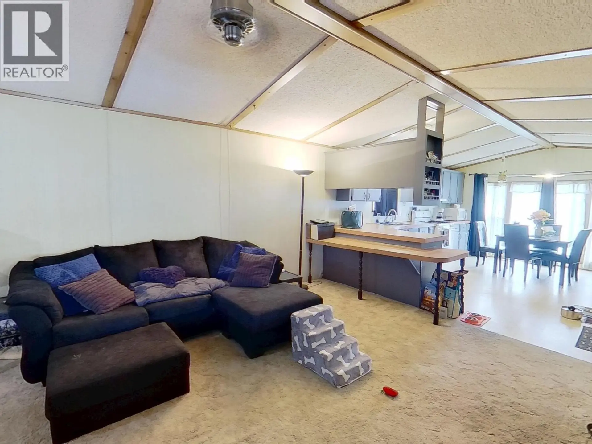 #4 950 ANDERSON DRIVE - Image 5