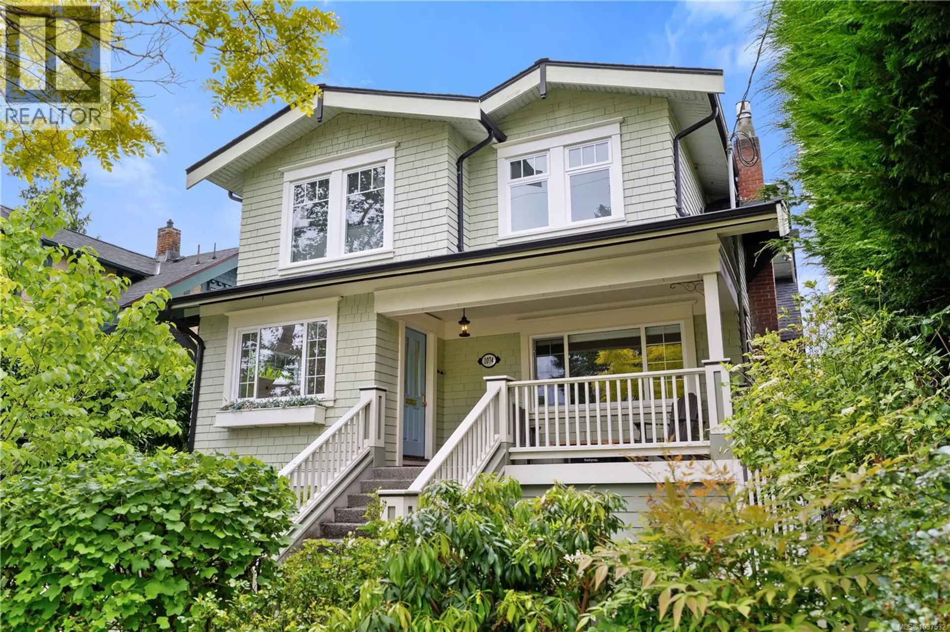 Property at 1074 Oliver St, Oak Bay, BC