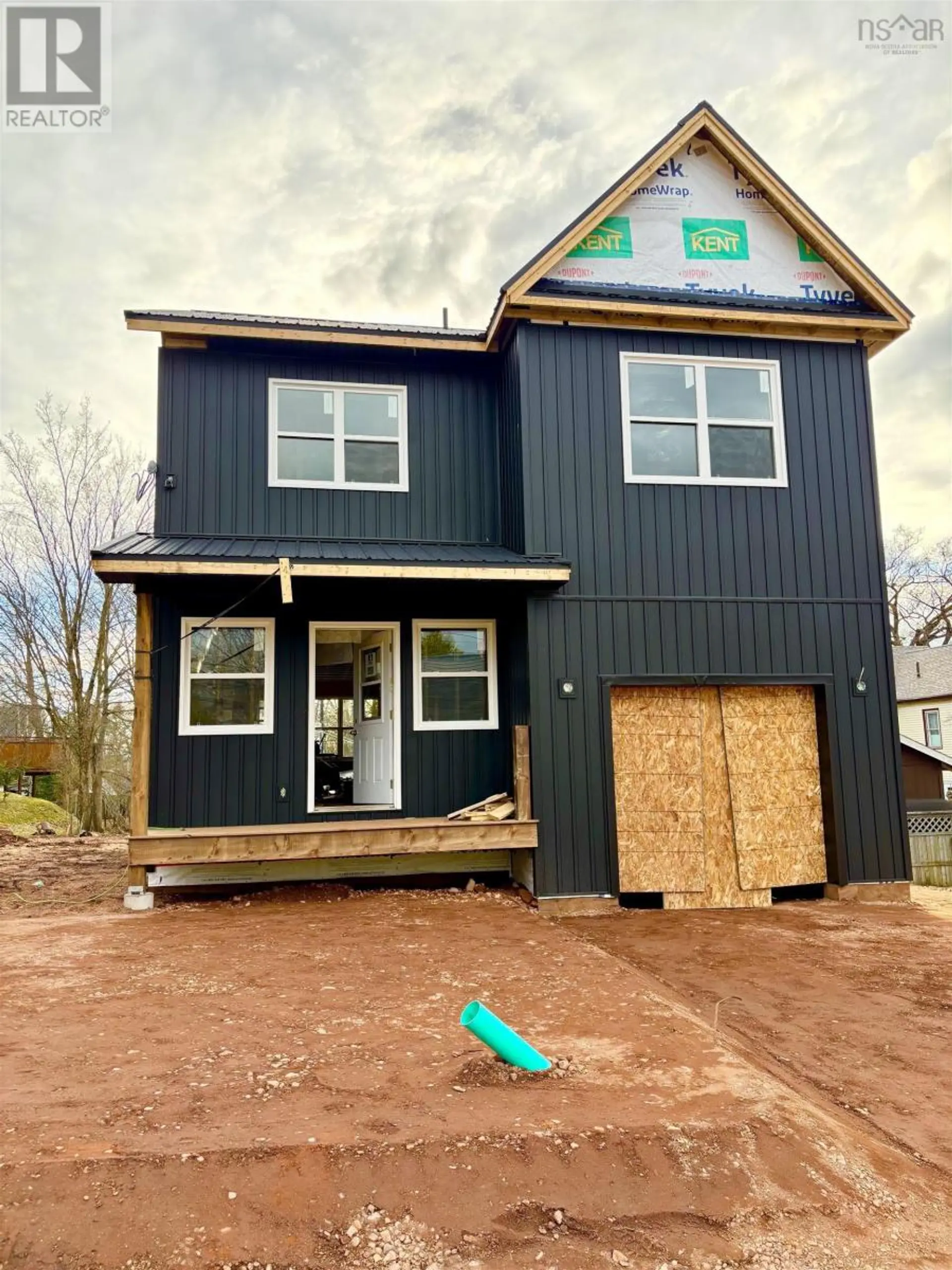 138 Pleasant Street - Image 1