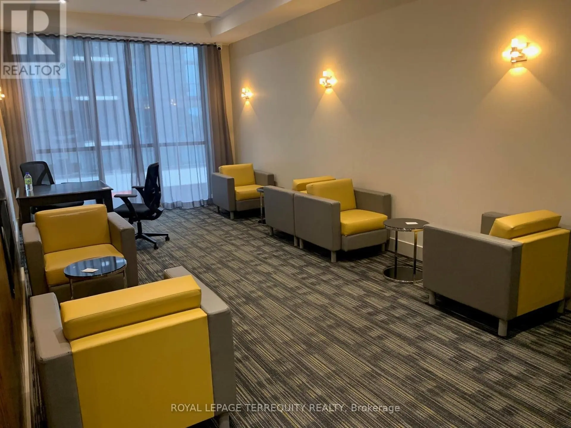 #703 75 EGLINTON AVENUE W - Image 15