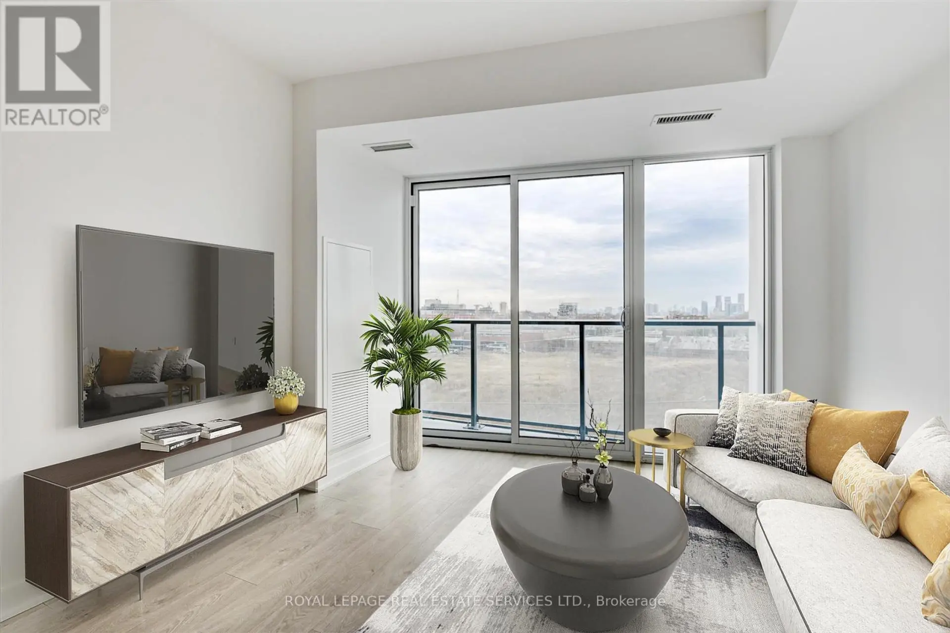 ##523 36 ZORRA STREET - Image 2