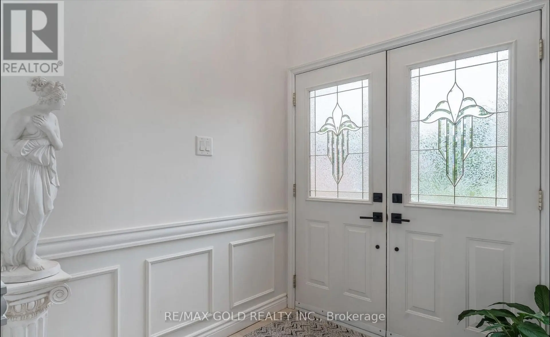 14 SHADYWOOD ROAD - Image 3