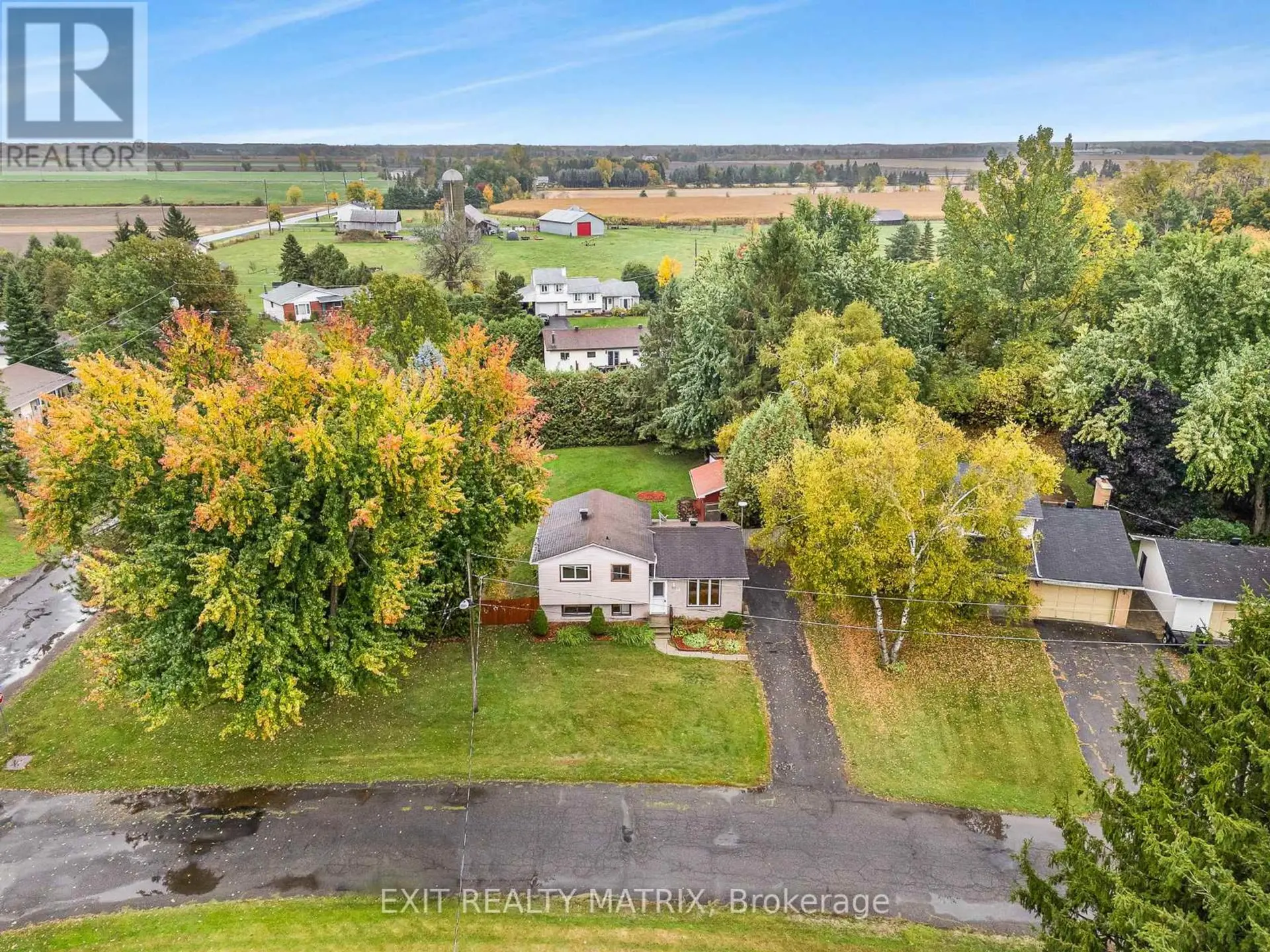 29 LOUISE CRESCENT - Image 14