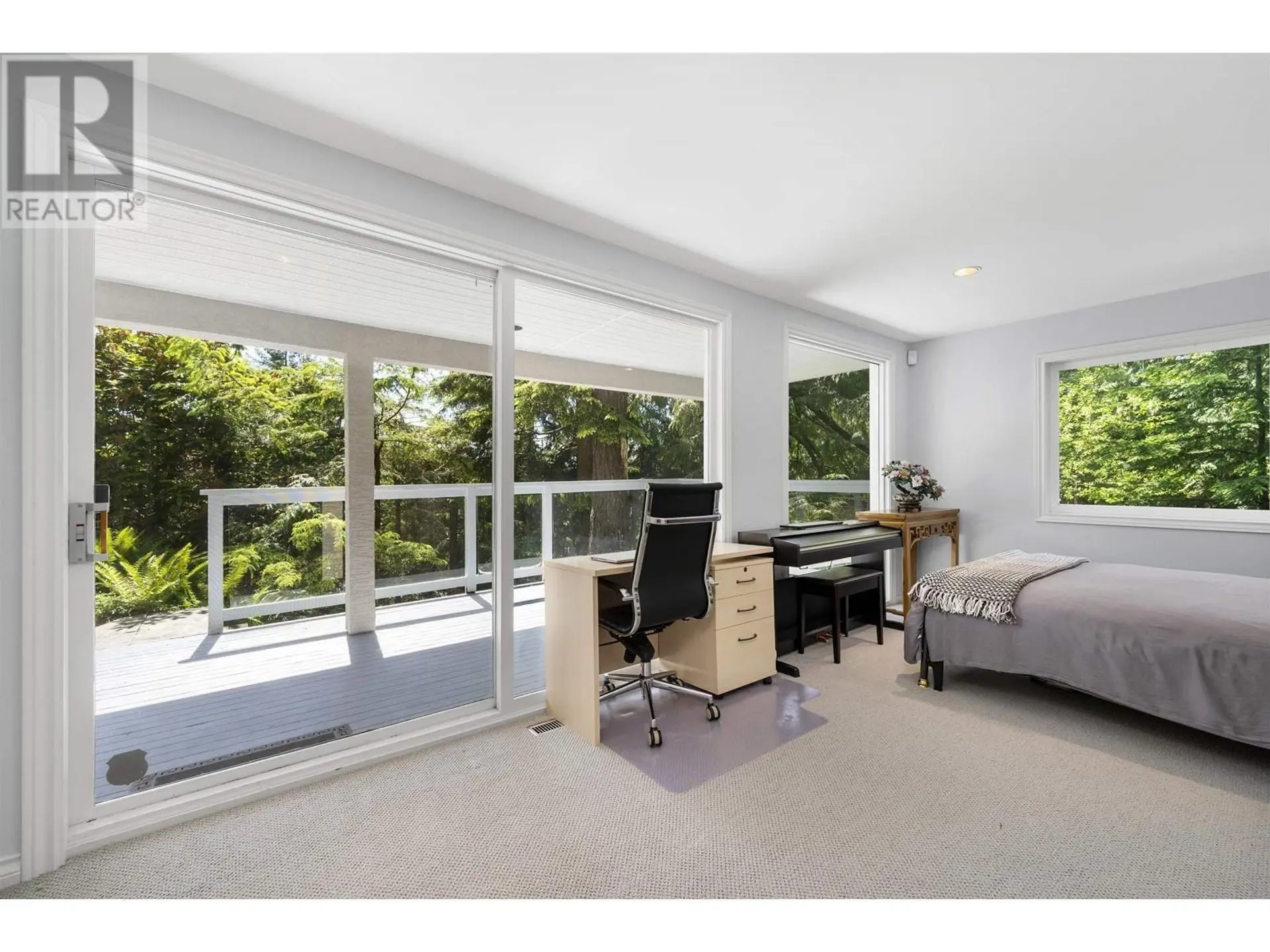 463 Ventura Crescent - Image 9