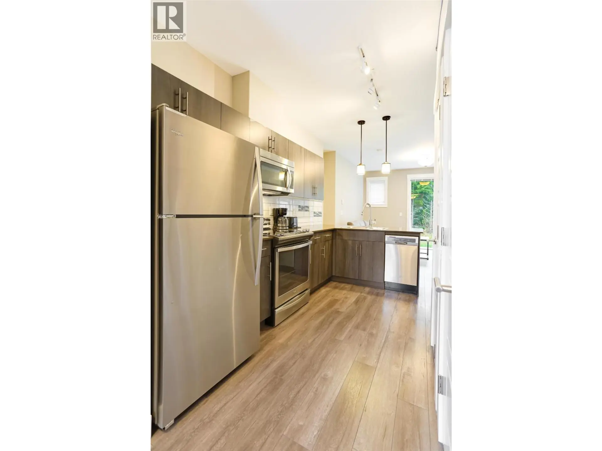 #206 110 BAXTER AVENUE - Image 13