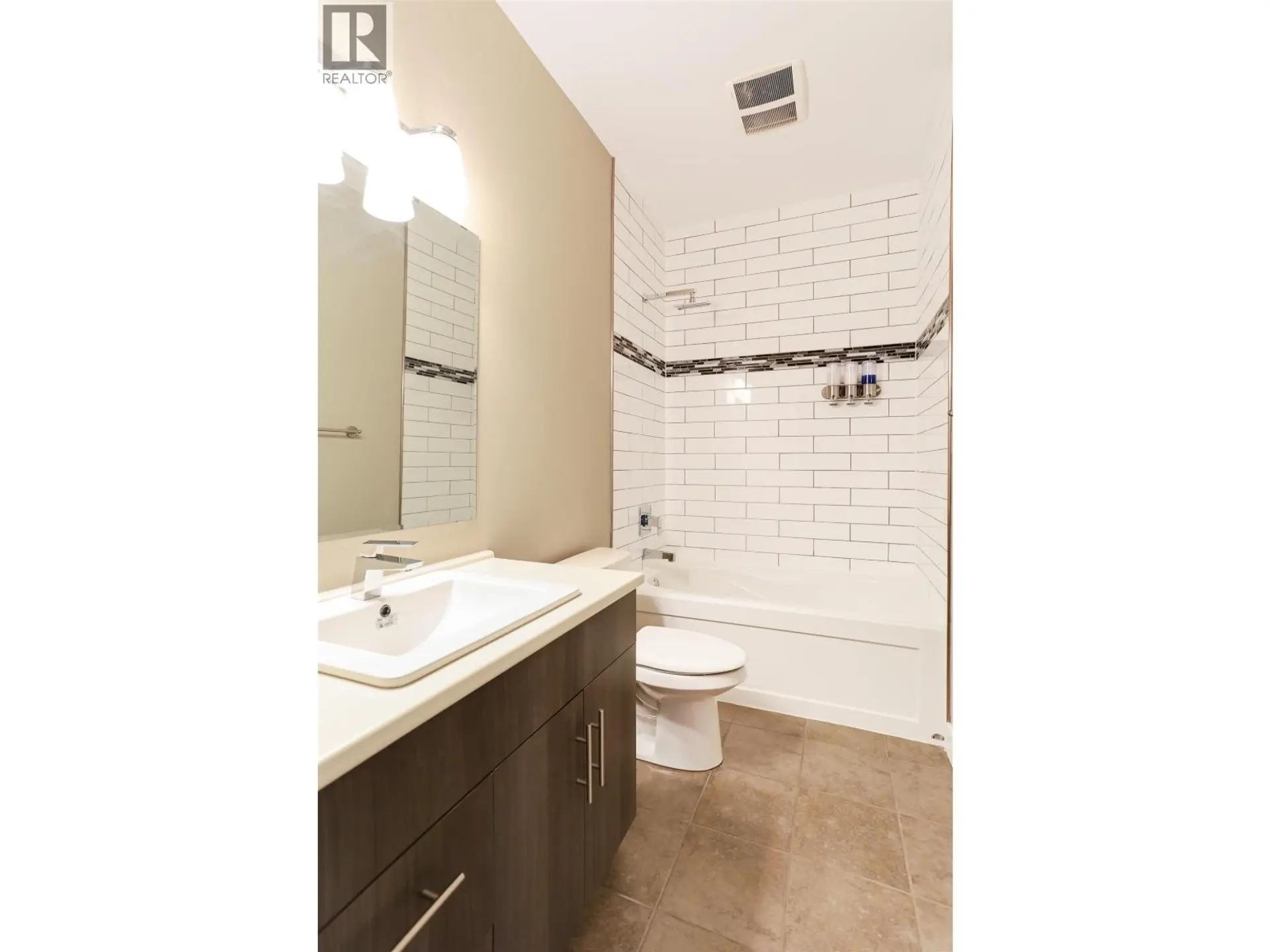 #206 110 BAXTER AVENUE - Image 7