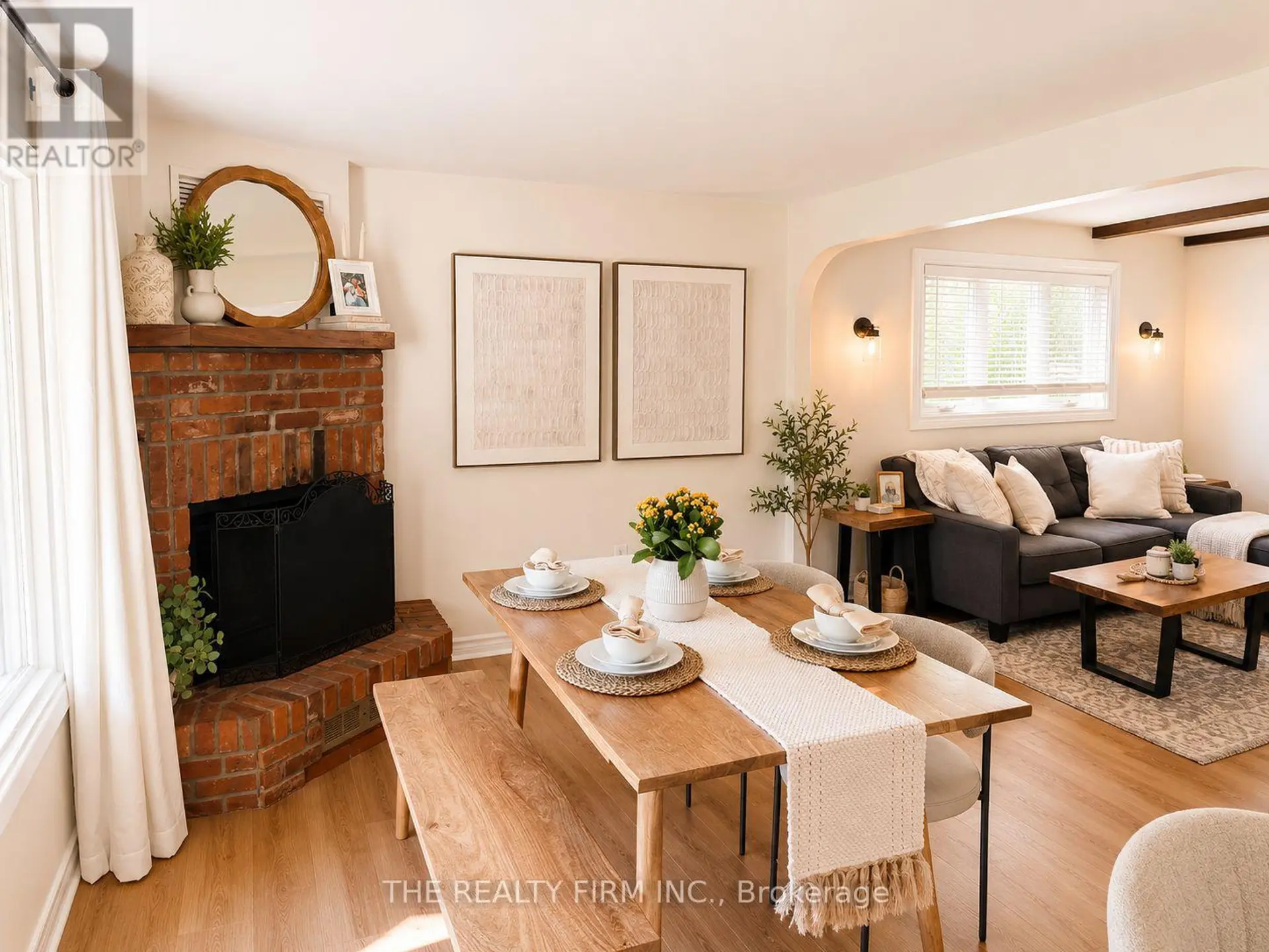 105 PINE LAWN AVENUE - Image 2