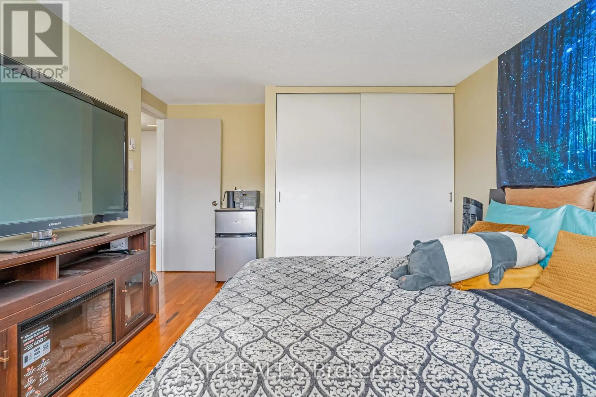 #12 2610 DRAPER AVENUE - Image 10