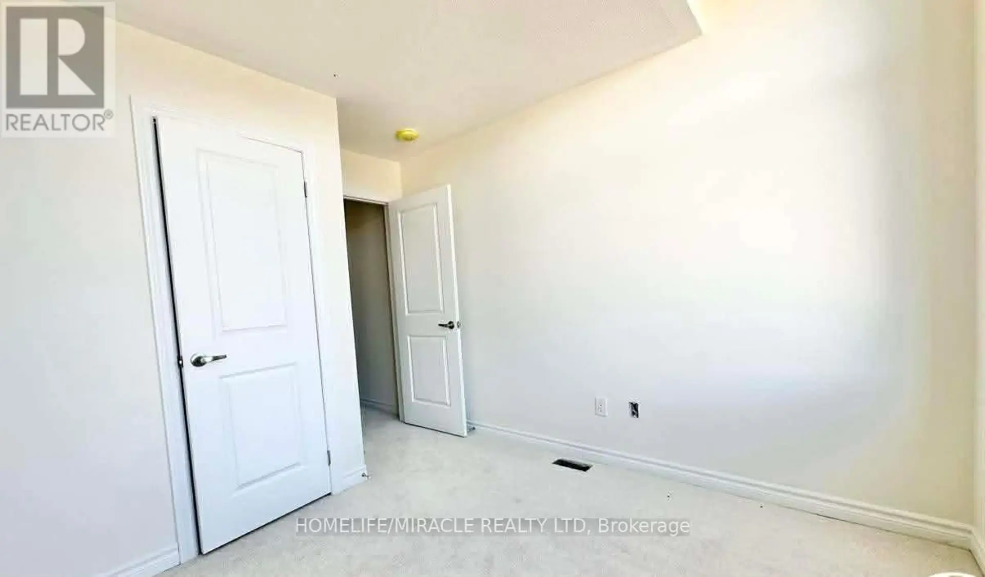 432 OKANAGAN PATH - Image 12