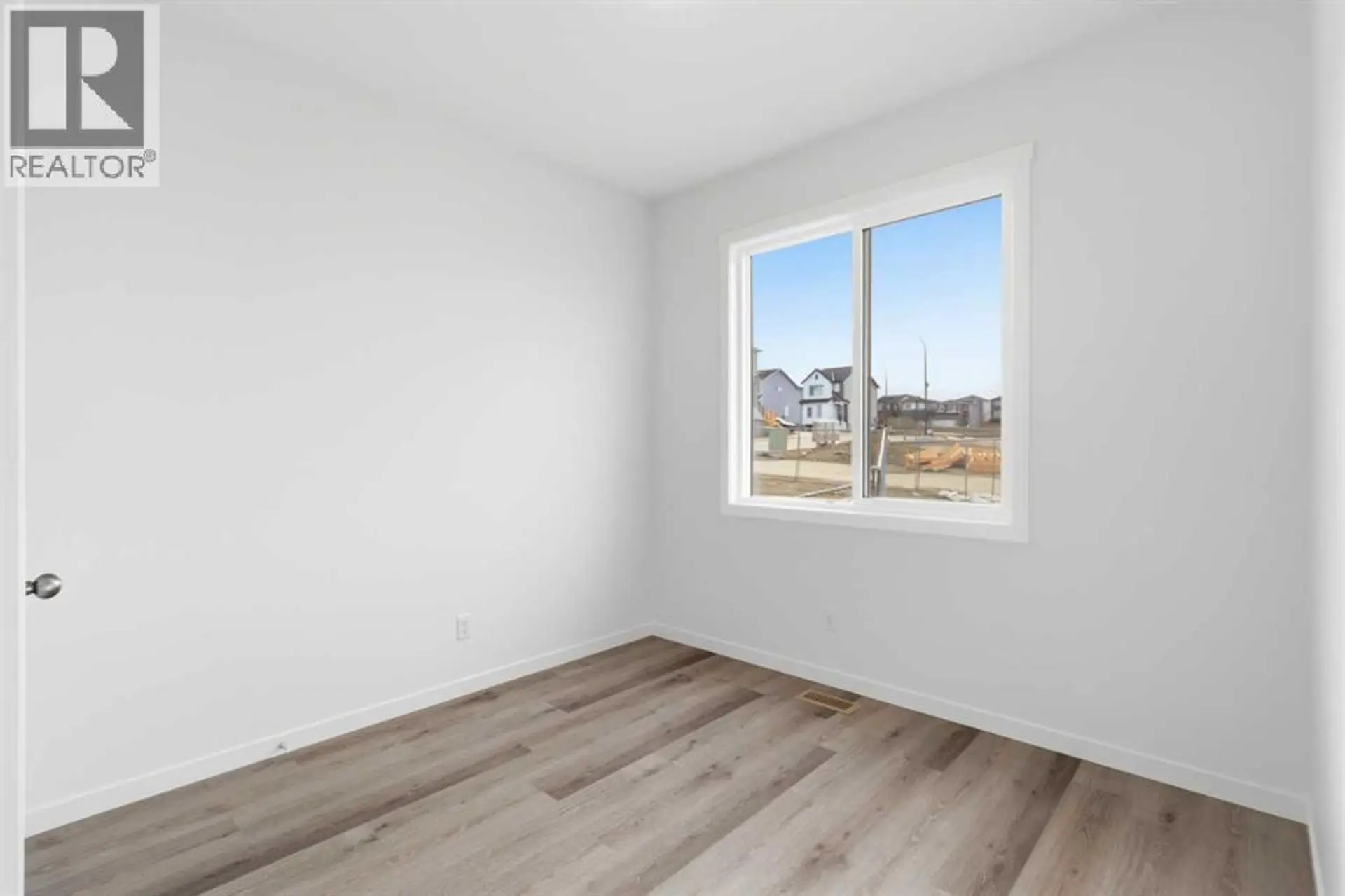 199 Annette Landing NW - Image 7