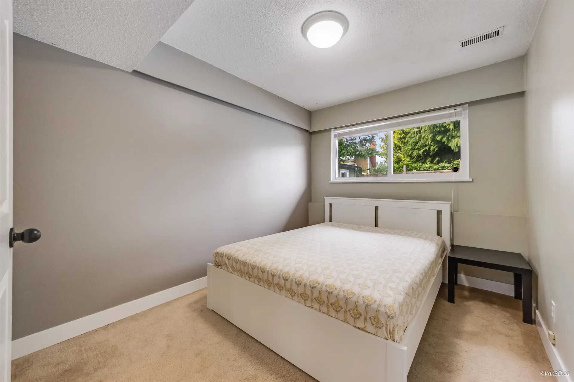 1066 Bernard Place - Image 12