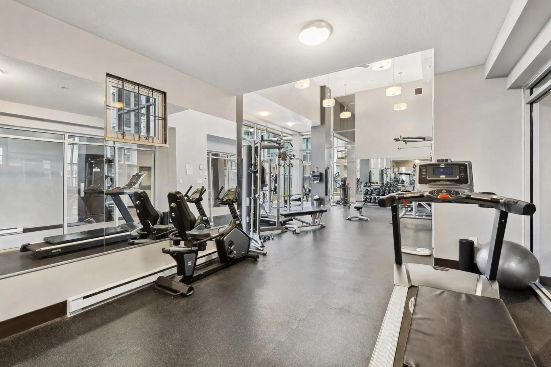 #203 13339 102a Avenue - Image 4