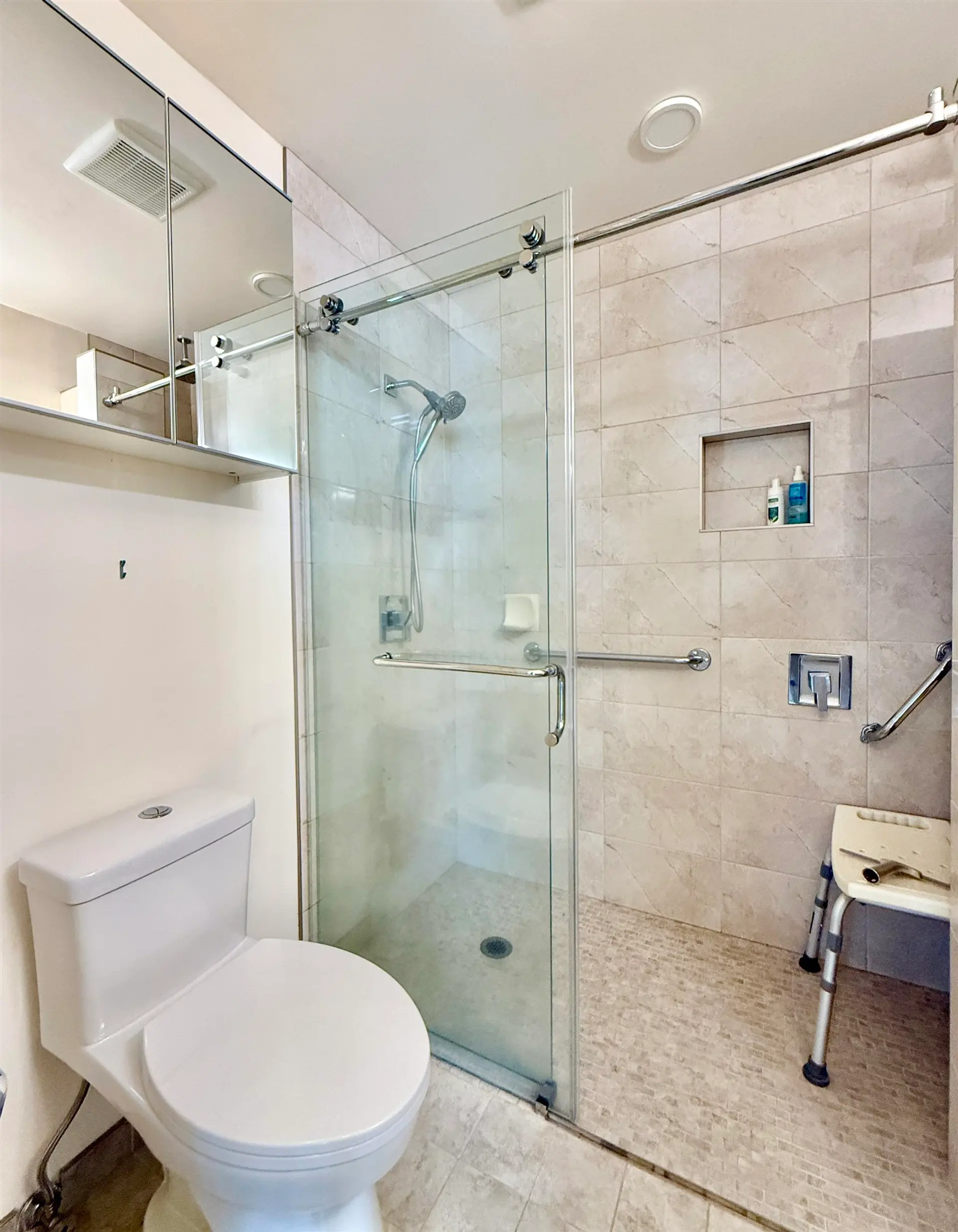 #3 699 Dougall Road - Image 13