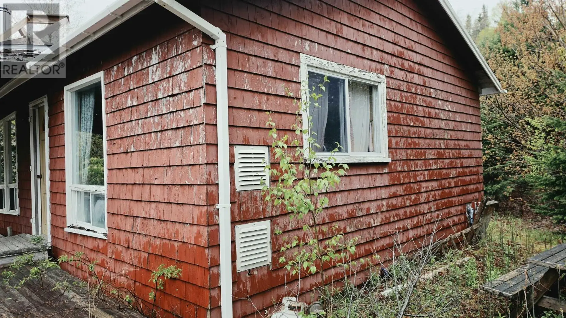105 Evergreen Road - Image 4