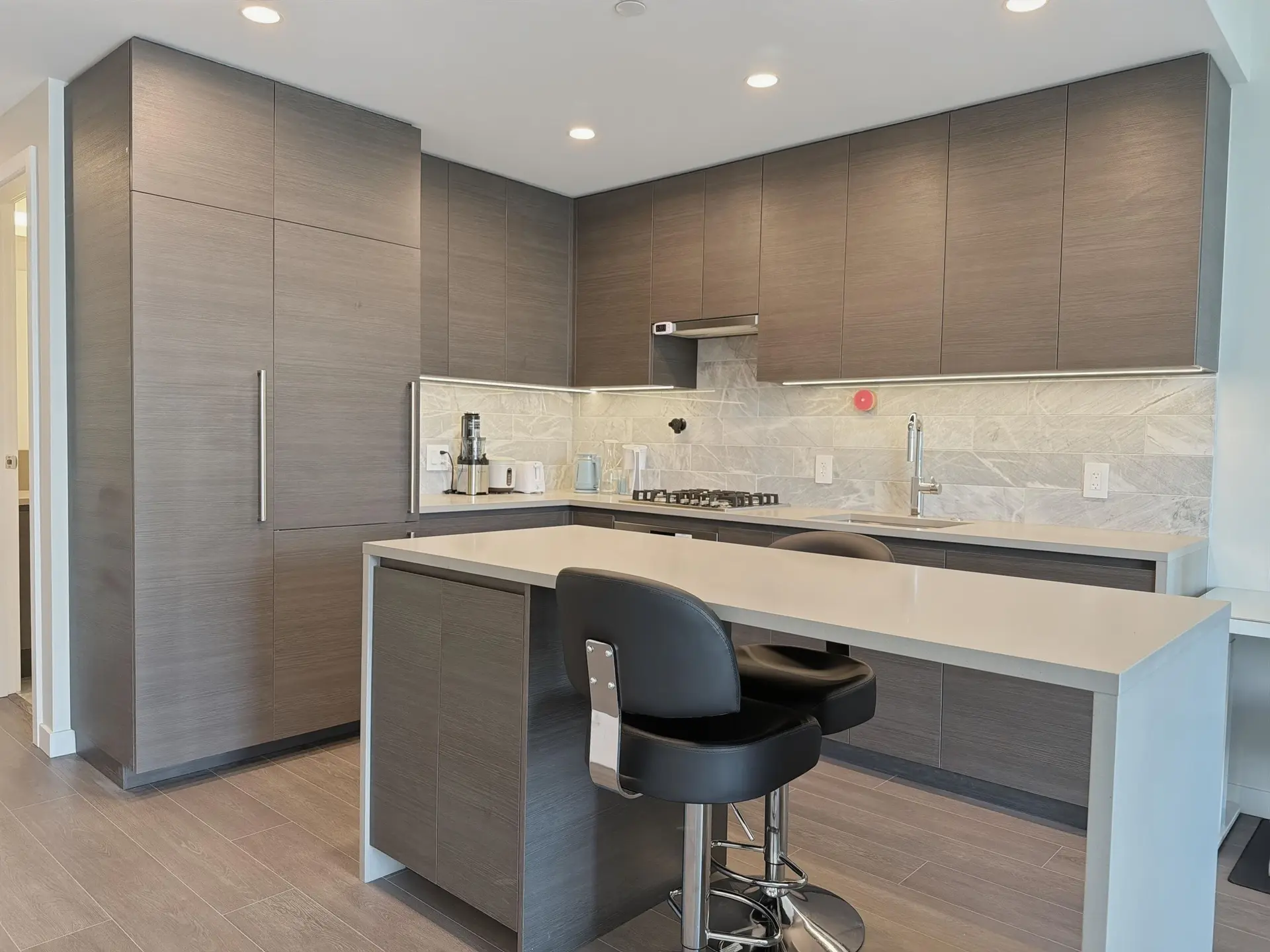 #2707 2108 Gilmore Avenue - Image 3