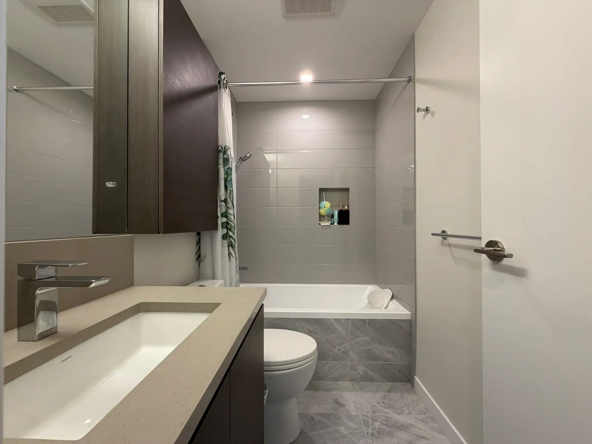 #2707 2108 Gilmore Avenue - Image 8