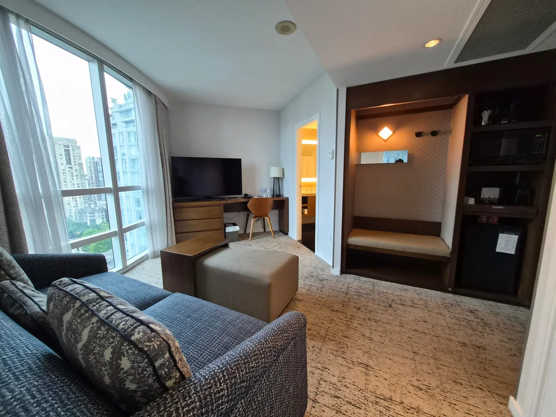 Property at #1801 433 Robson Street, Vancouver, BC