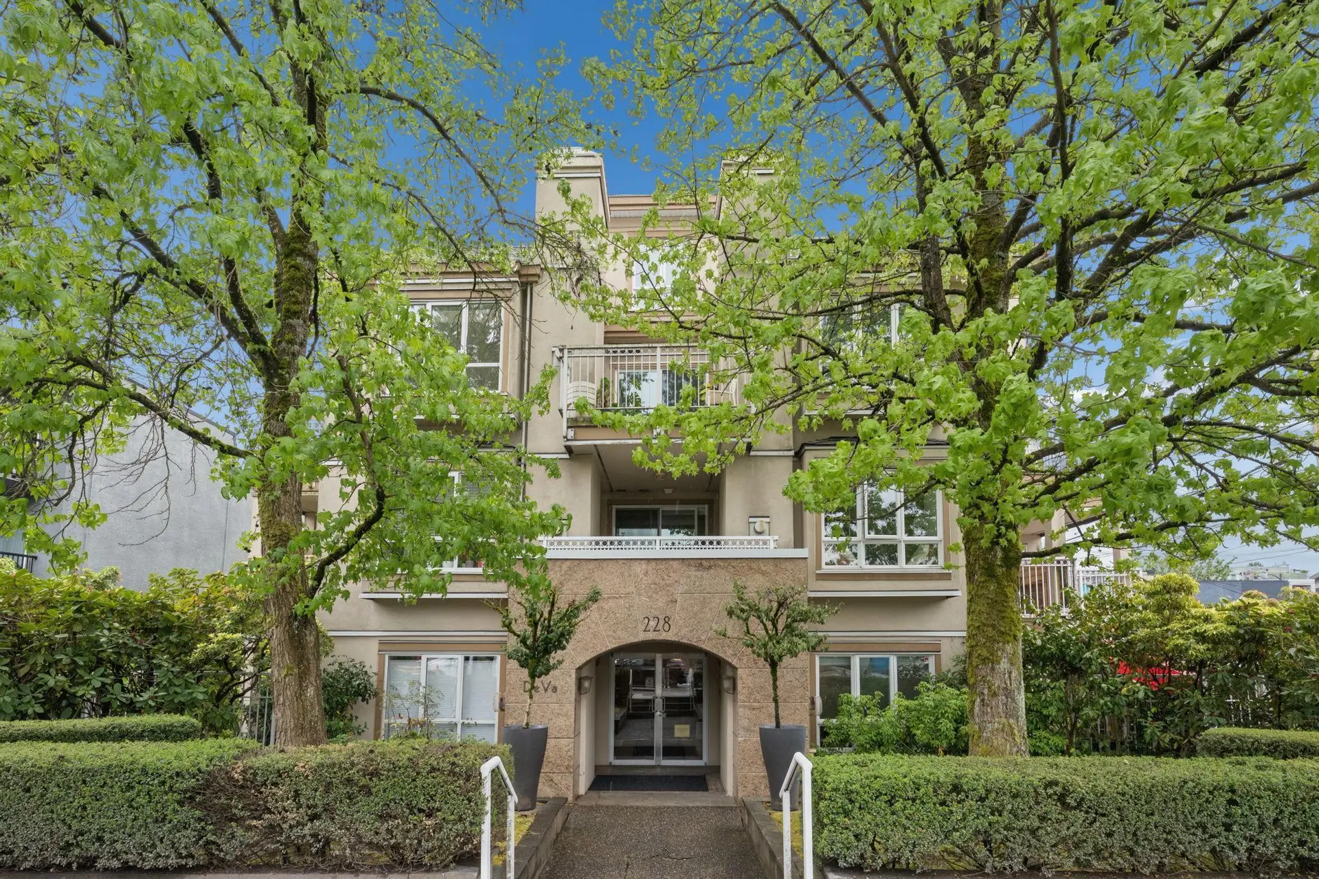 Property at #302 228 E 14th Avenue, Vancouver, BC