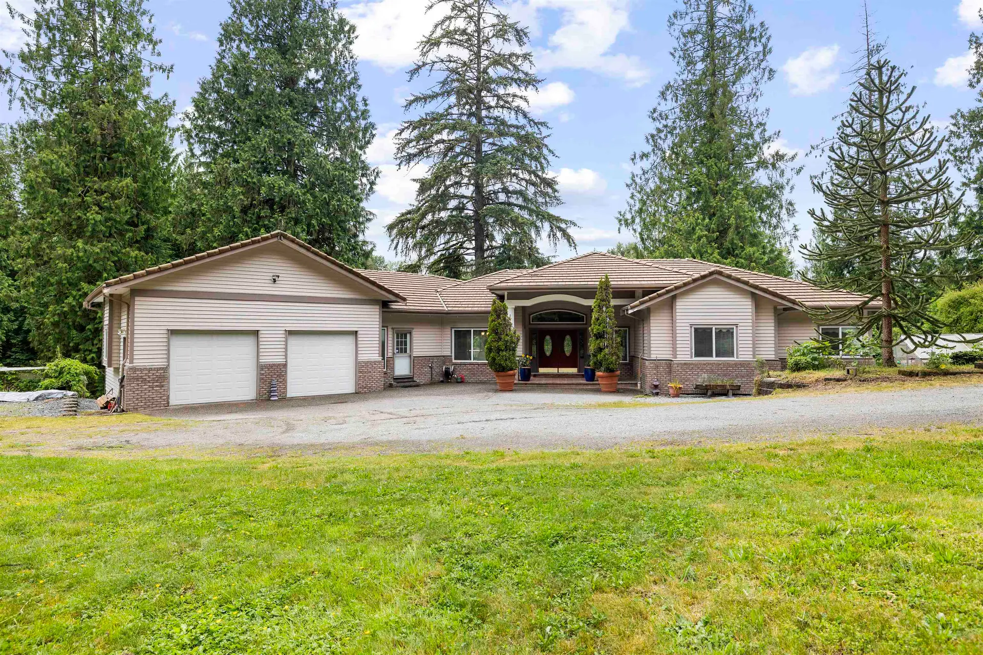 Property at 26350 Trethewey Crescent, Maple Ridge, BC