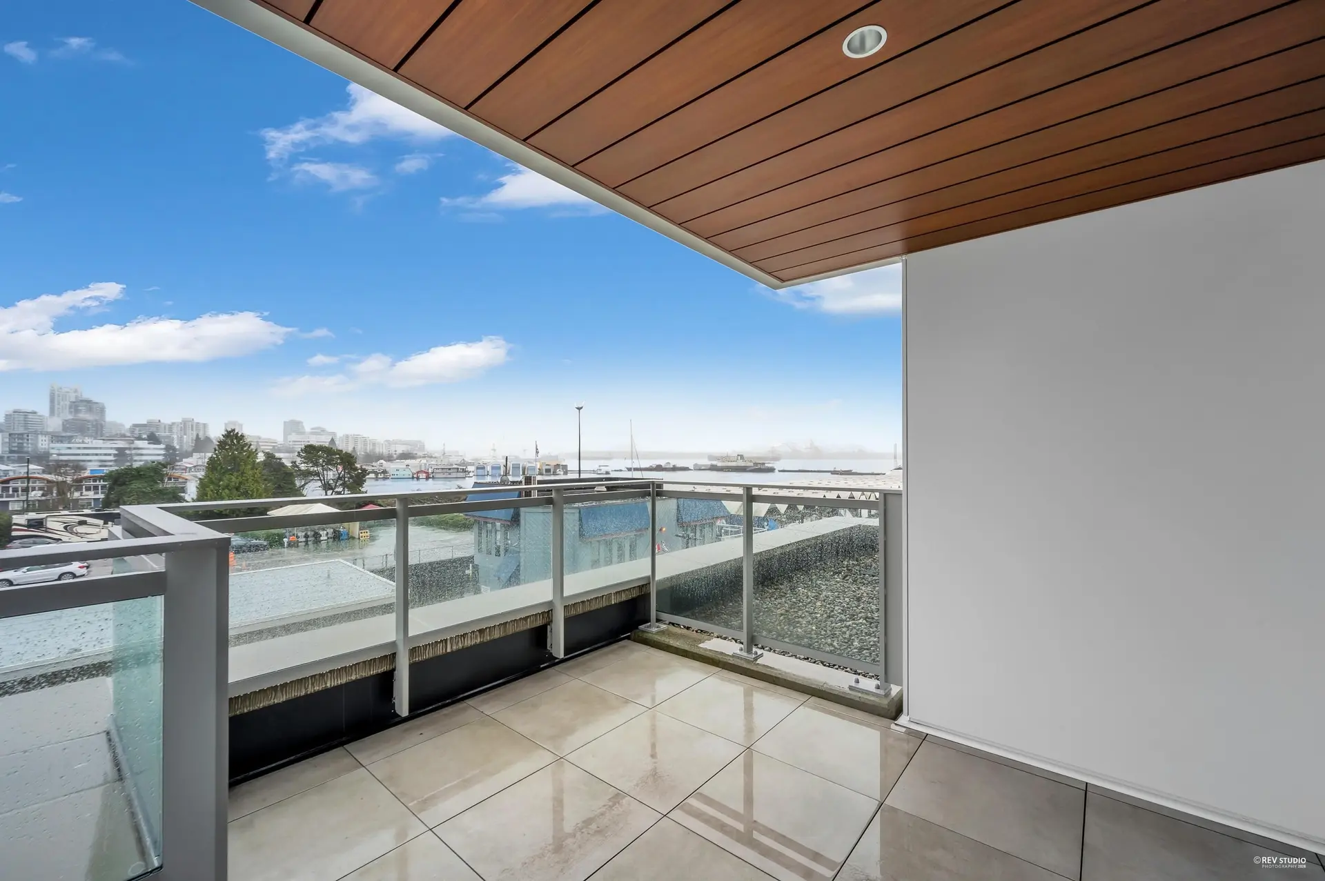 #320 755 Harbourside Drive - Image 11