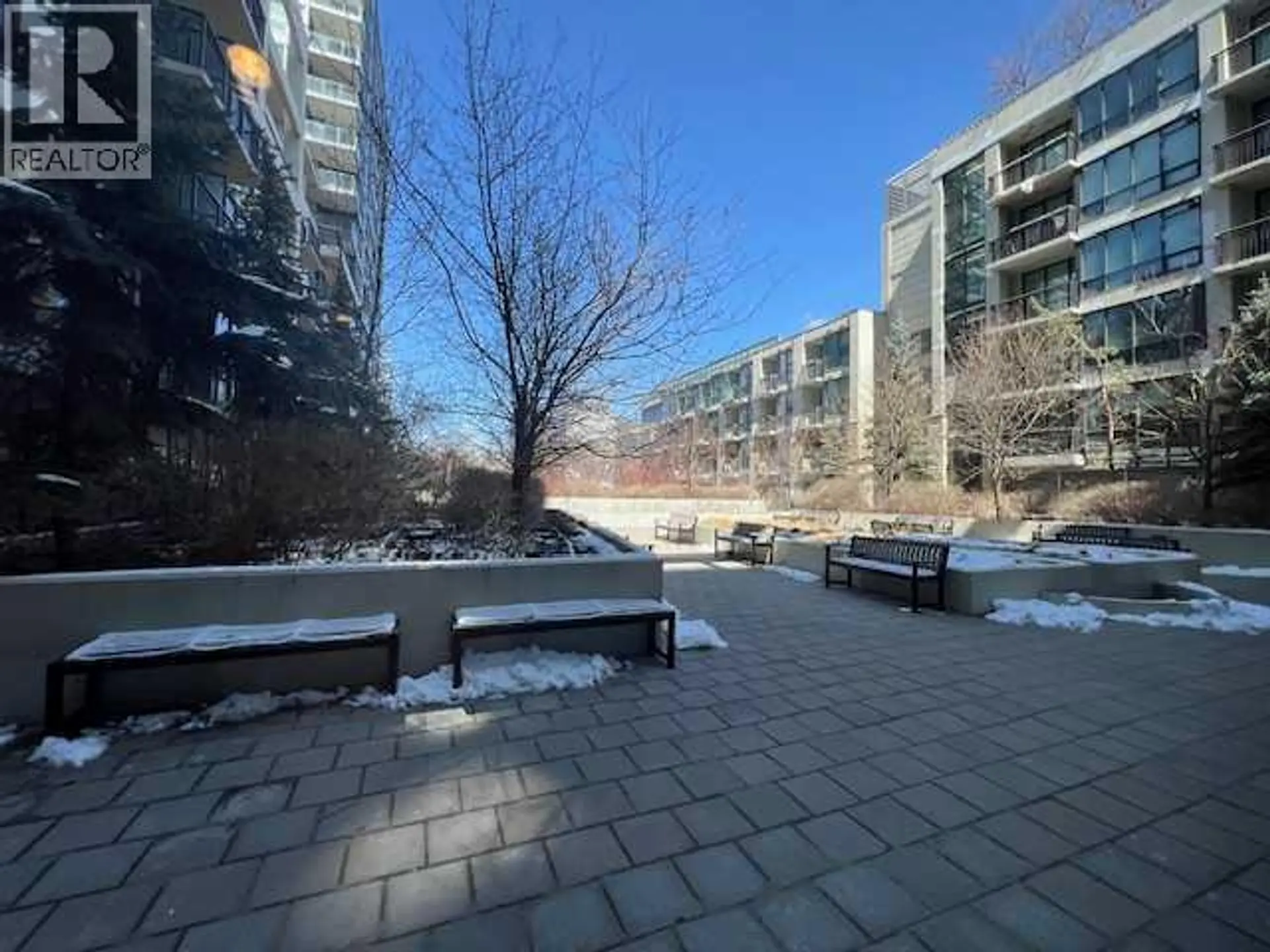 #311 128 2 Street SW - Image 18