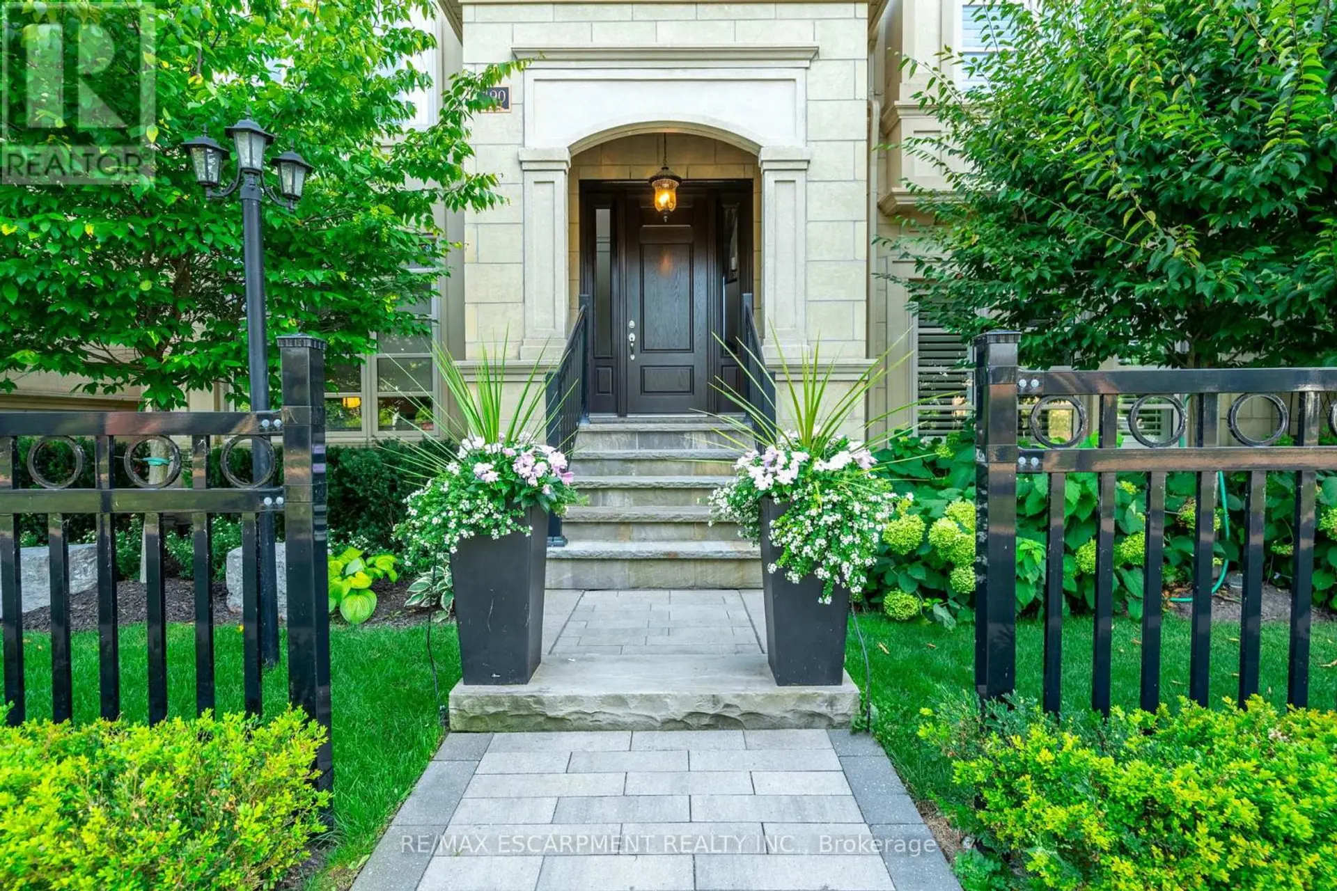 Property at 190 DORVAL DRIVE, Oakville, ON