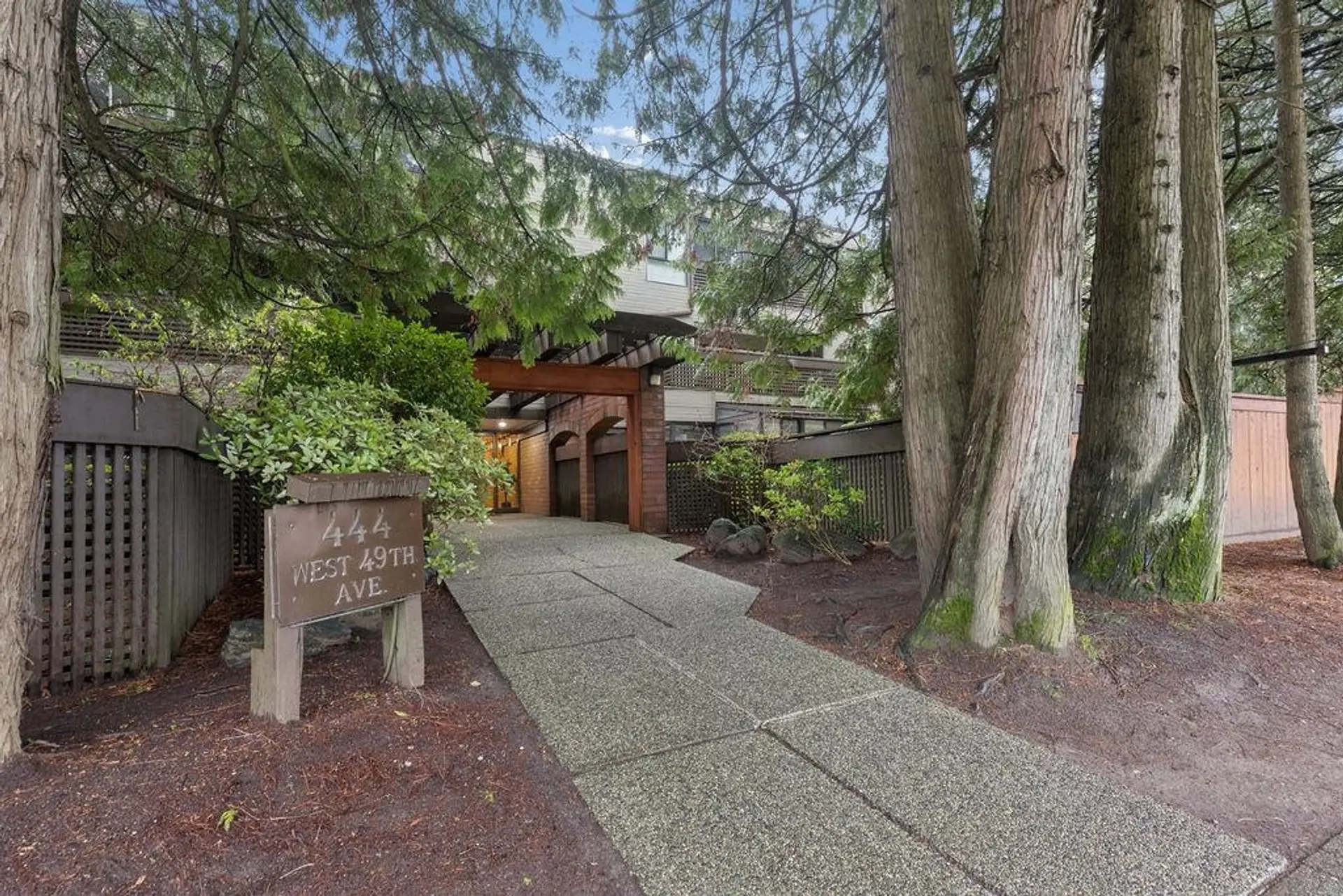 #211 444 W 49th Avenue - Image 13