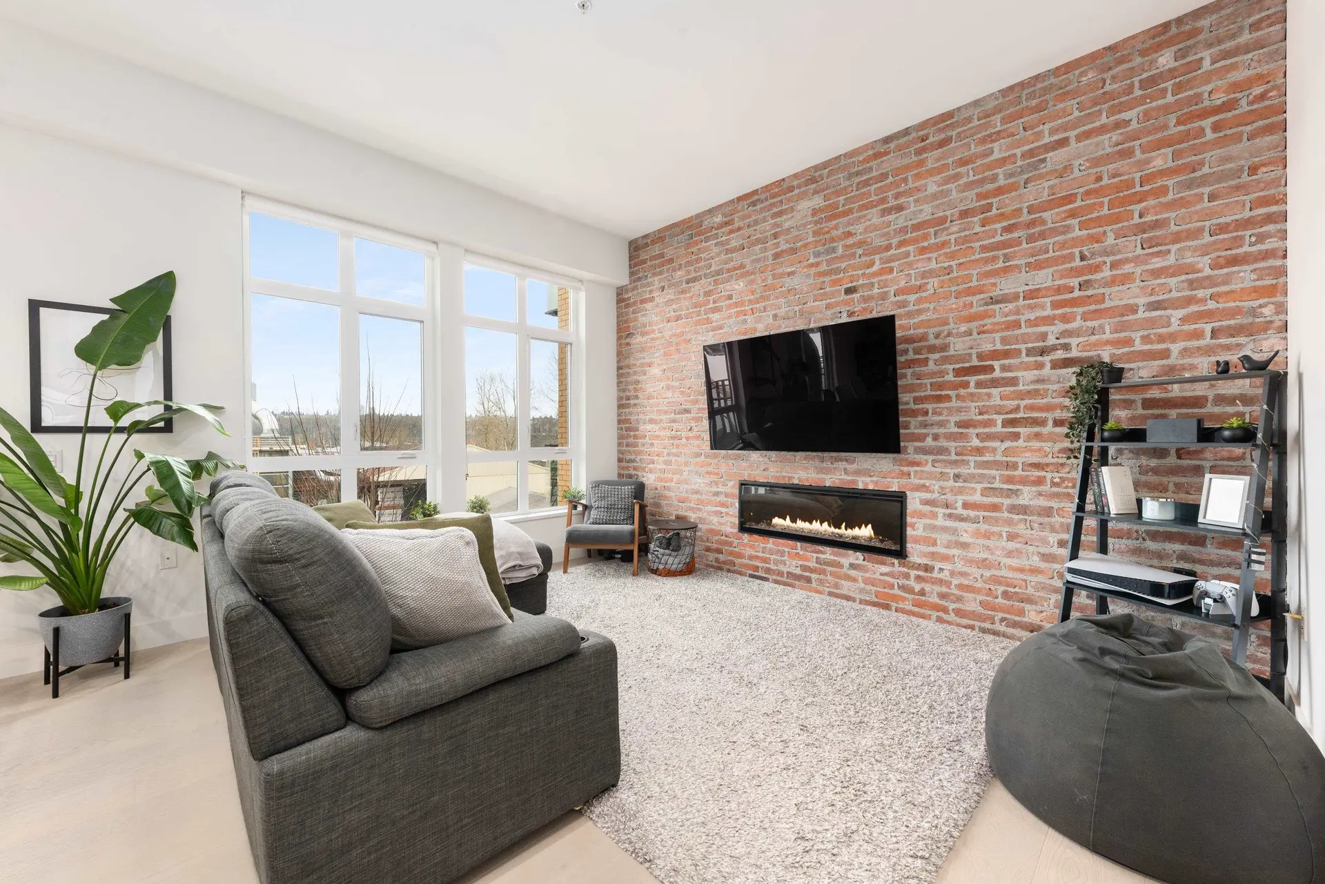 Property at #303 300 Salter Street, New Westminster, BC