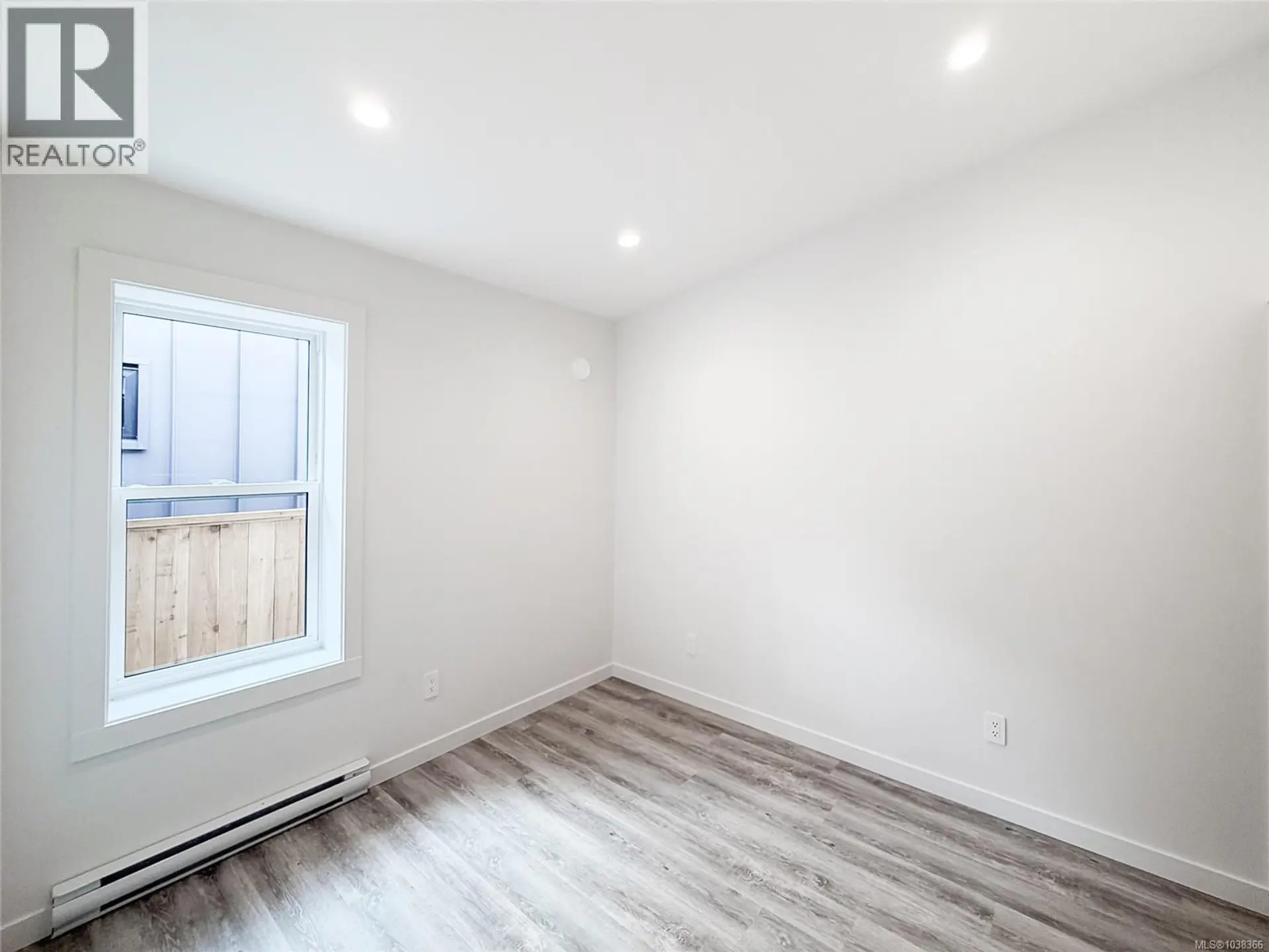 #32 3025 Royston Rd - Image 9