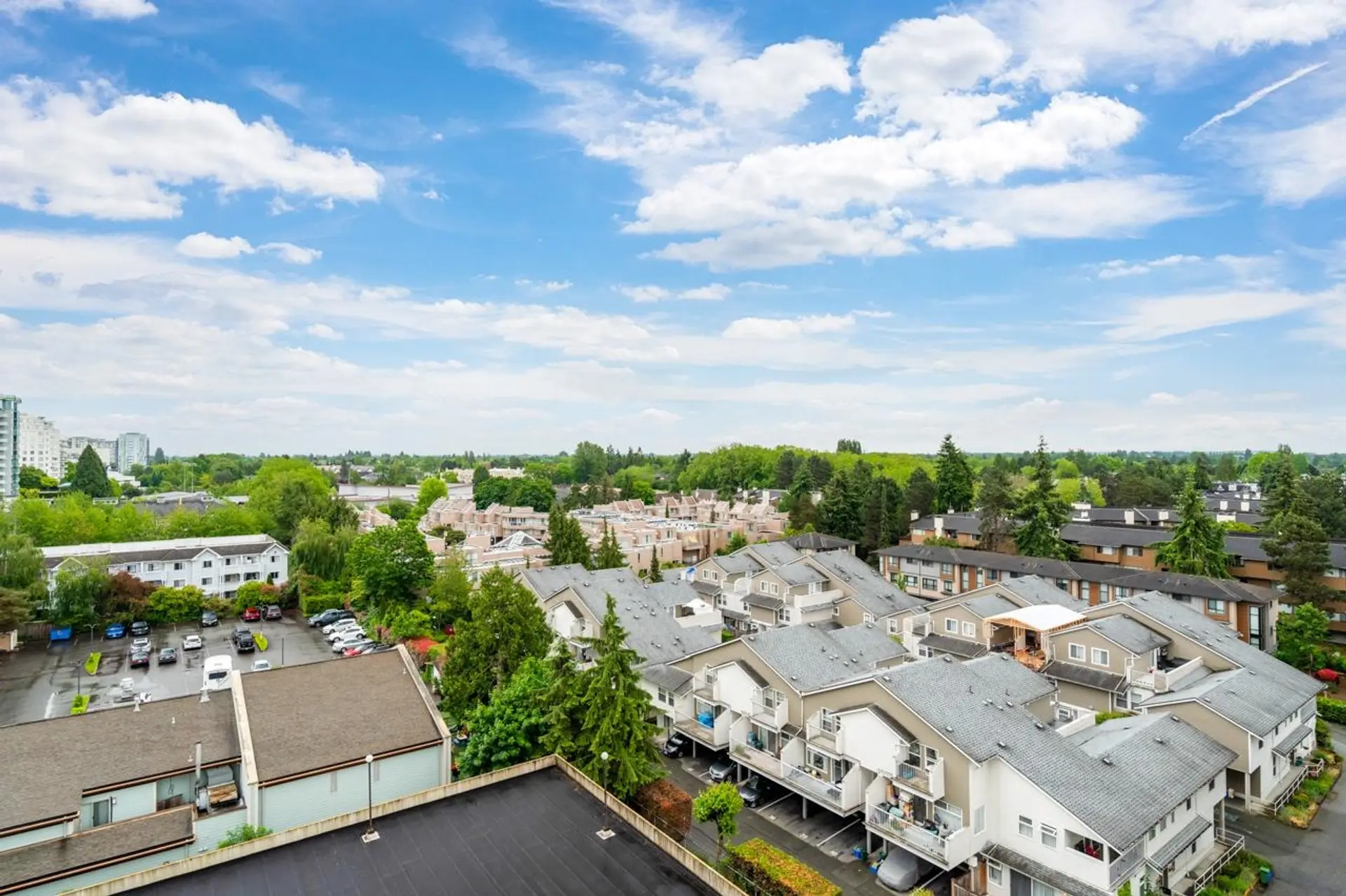 Property at #901 7100 Gilbert Road, Richmond, BC