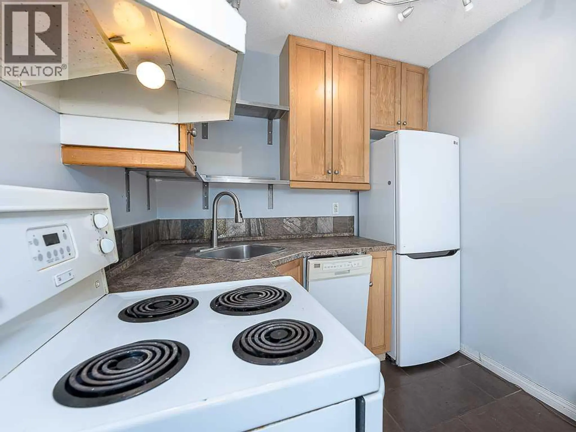 #5 4328 75 Street NW - Image 14