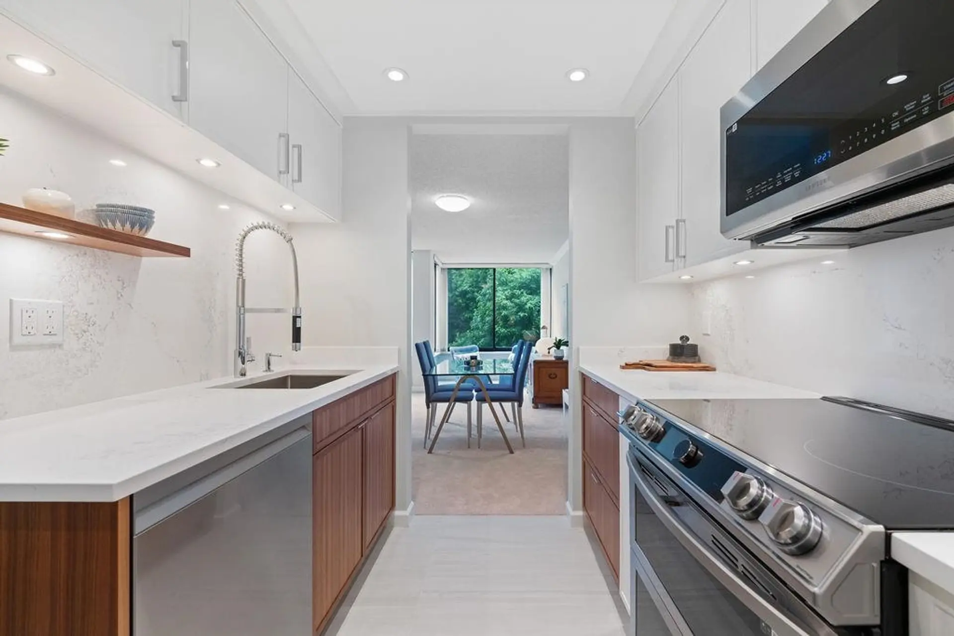 #305 4101 Yew Street - Image 5