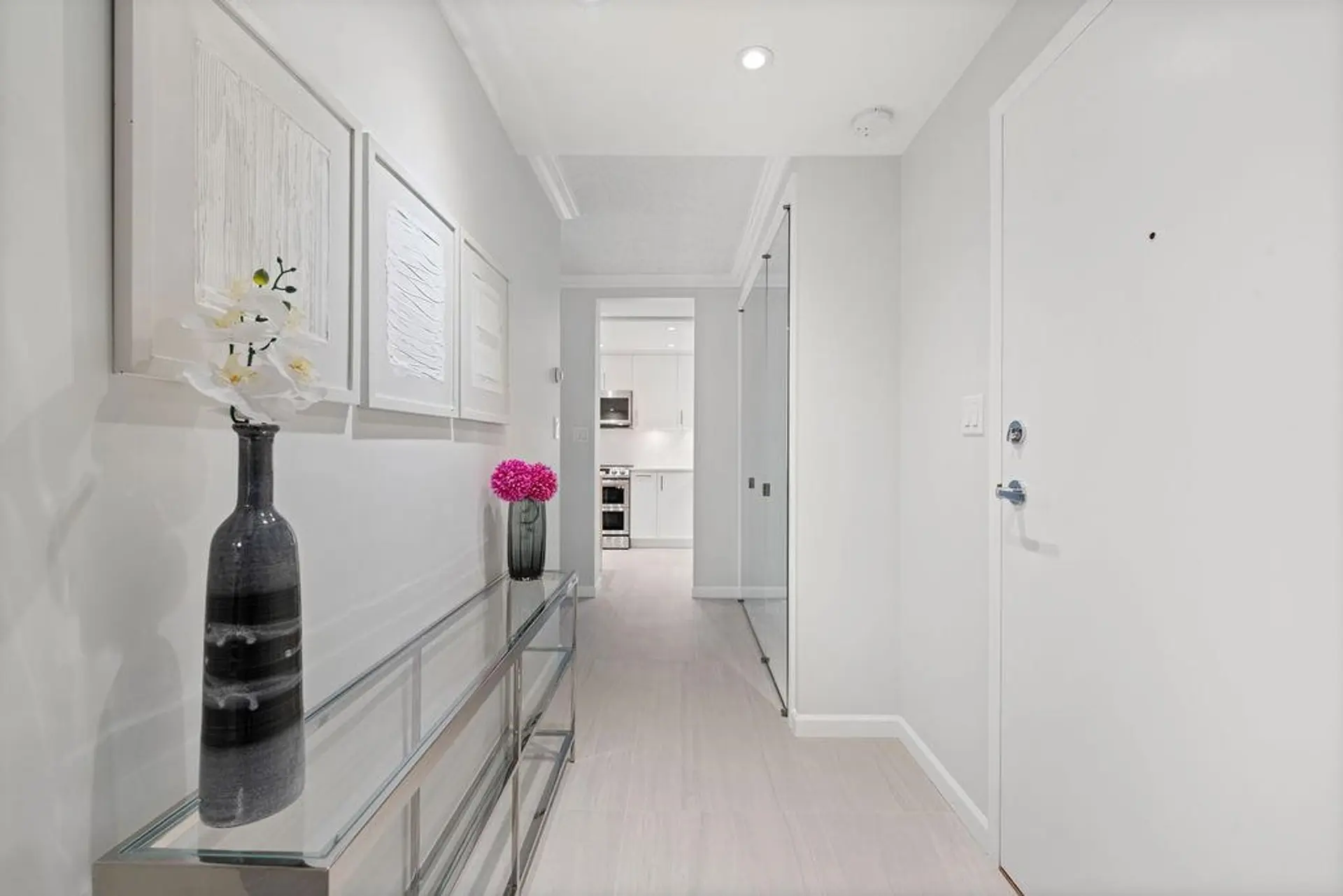#305 4101 Yew Street - Image 18