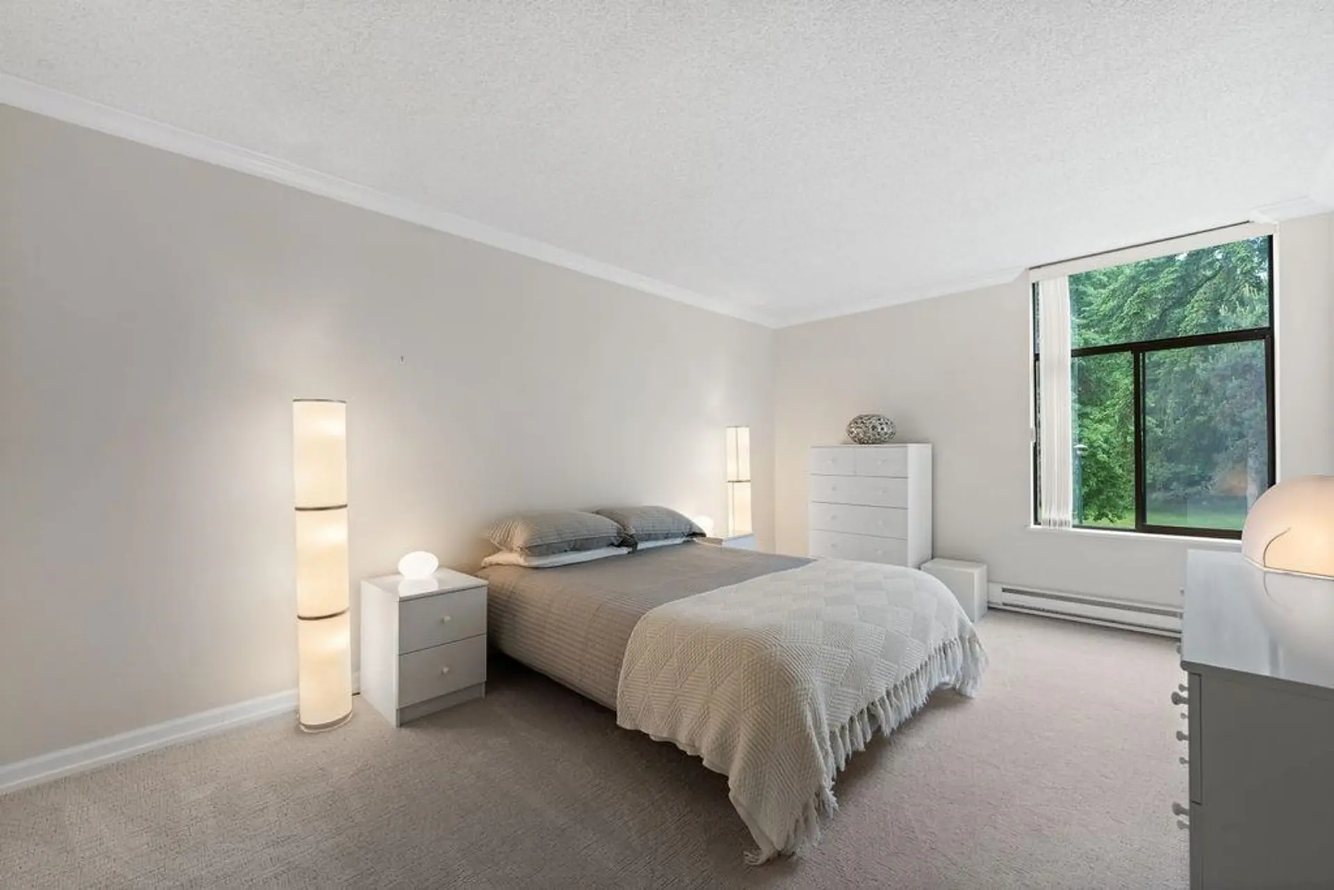 #305 4101 Yew Street - Image 15
