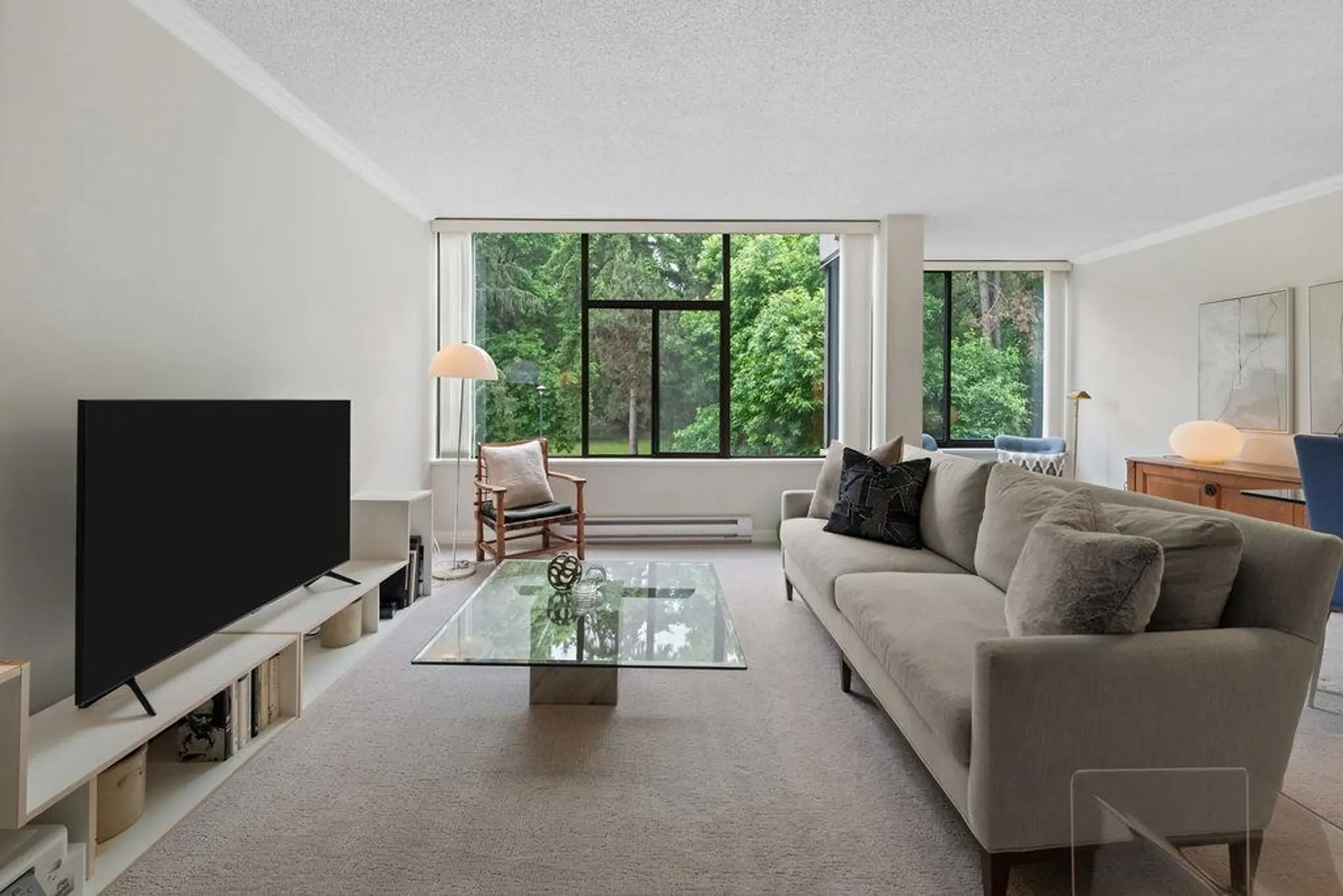 #305 4101 Yew Street - Image 11