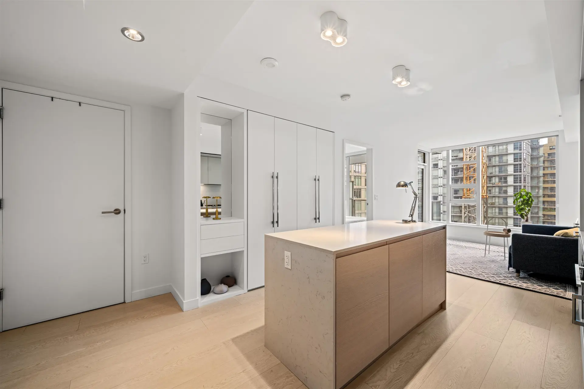 Property at #1009 1289 Hornby Street, Vancouver, BC