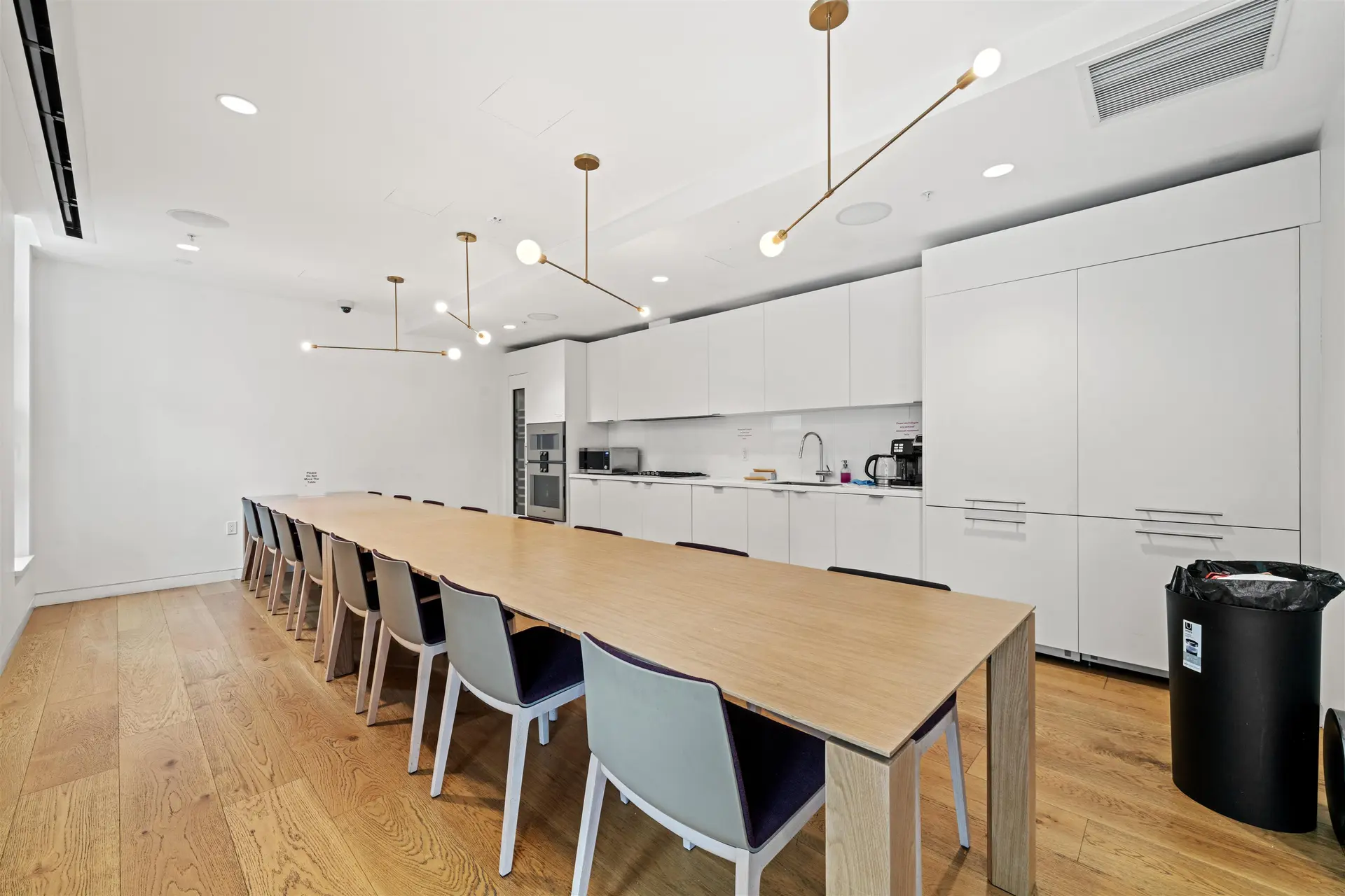#1009 1289 Hornby Street - Image 18