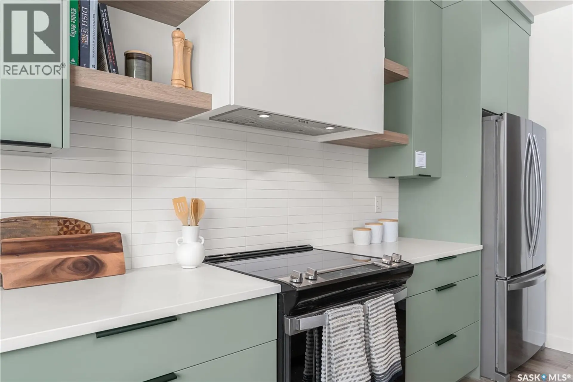 660 Pepper BEND - Image 6