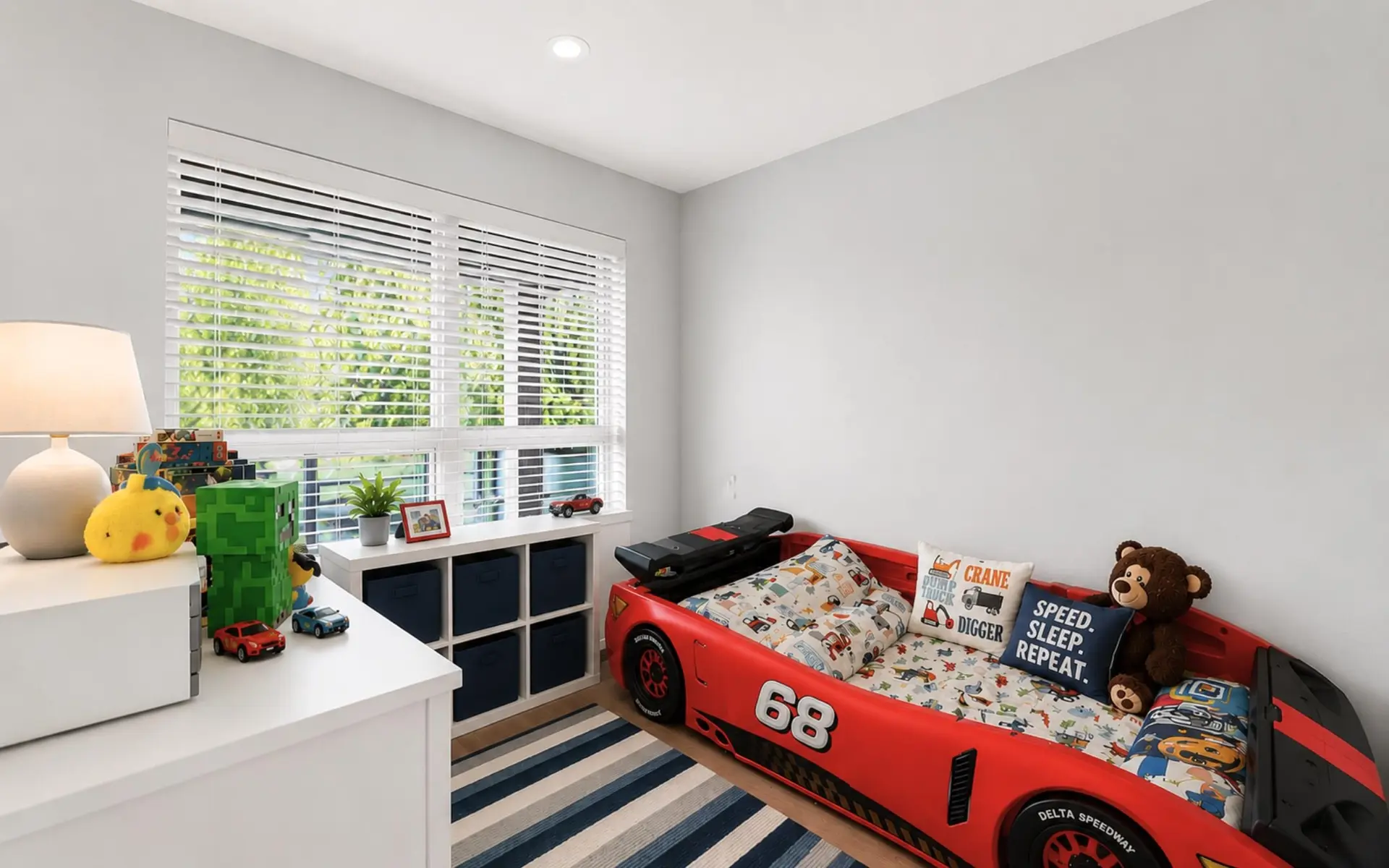 #508 1677 Lloyd Avenue - Image 13